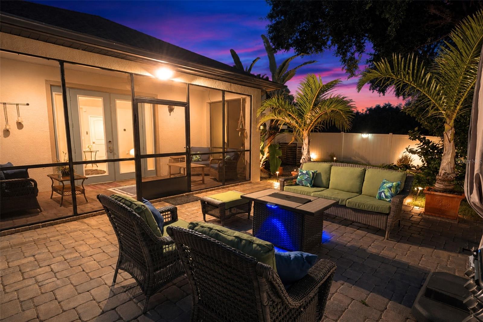 842 VINO VERDE CIR — photo 32