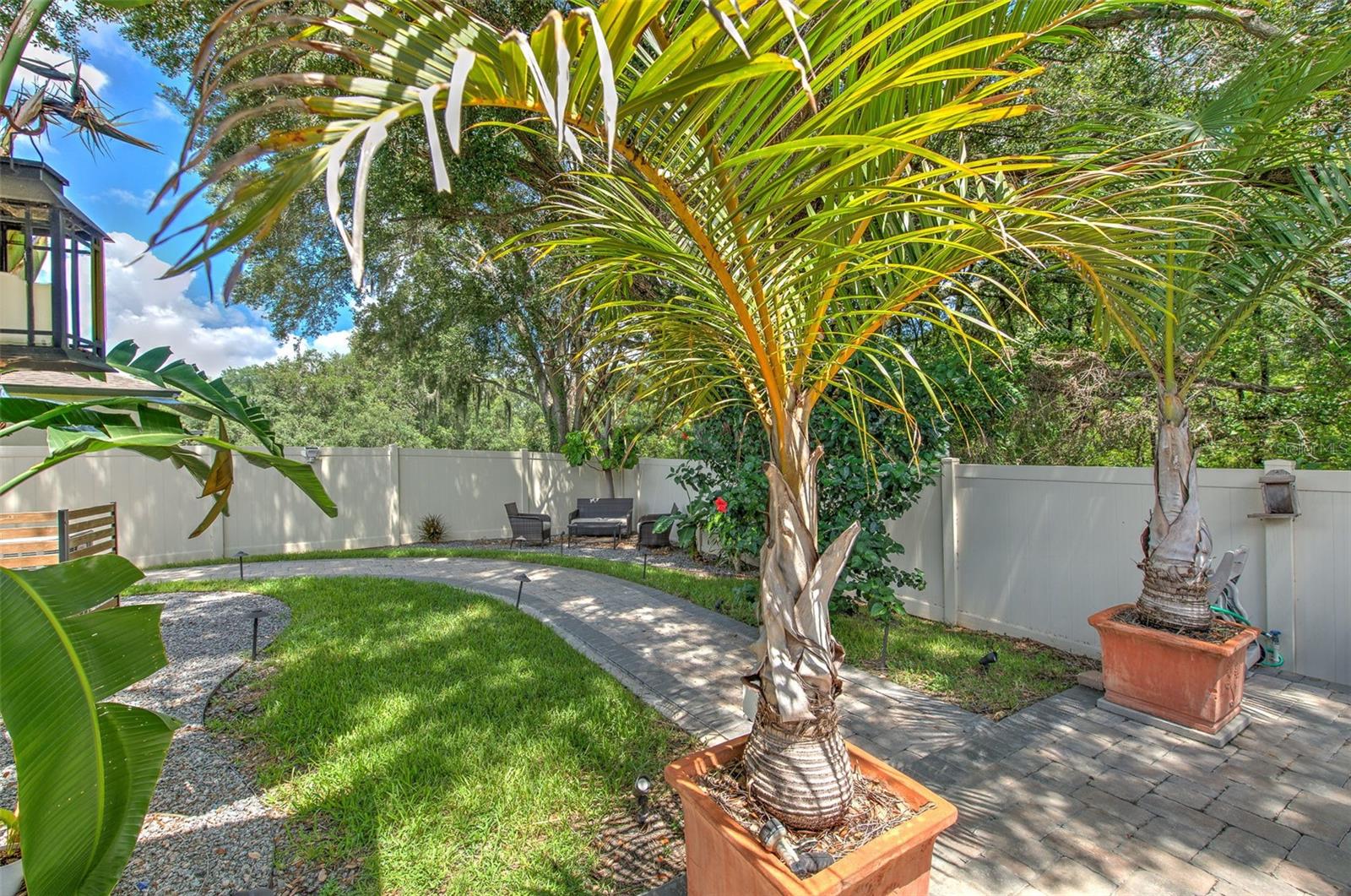 842 VINO VERDE CIR — photo 40