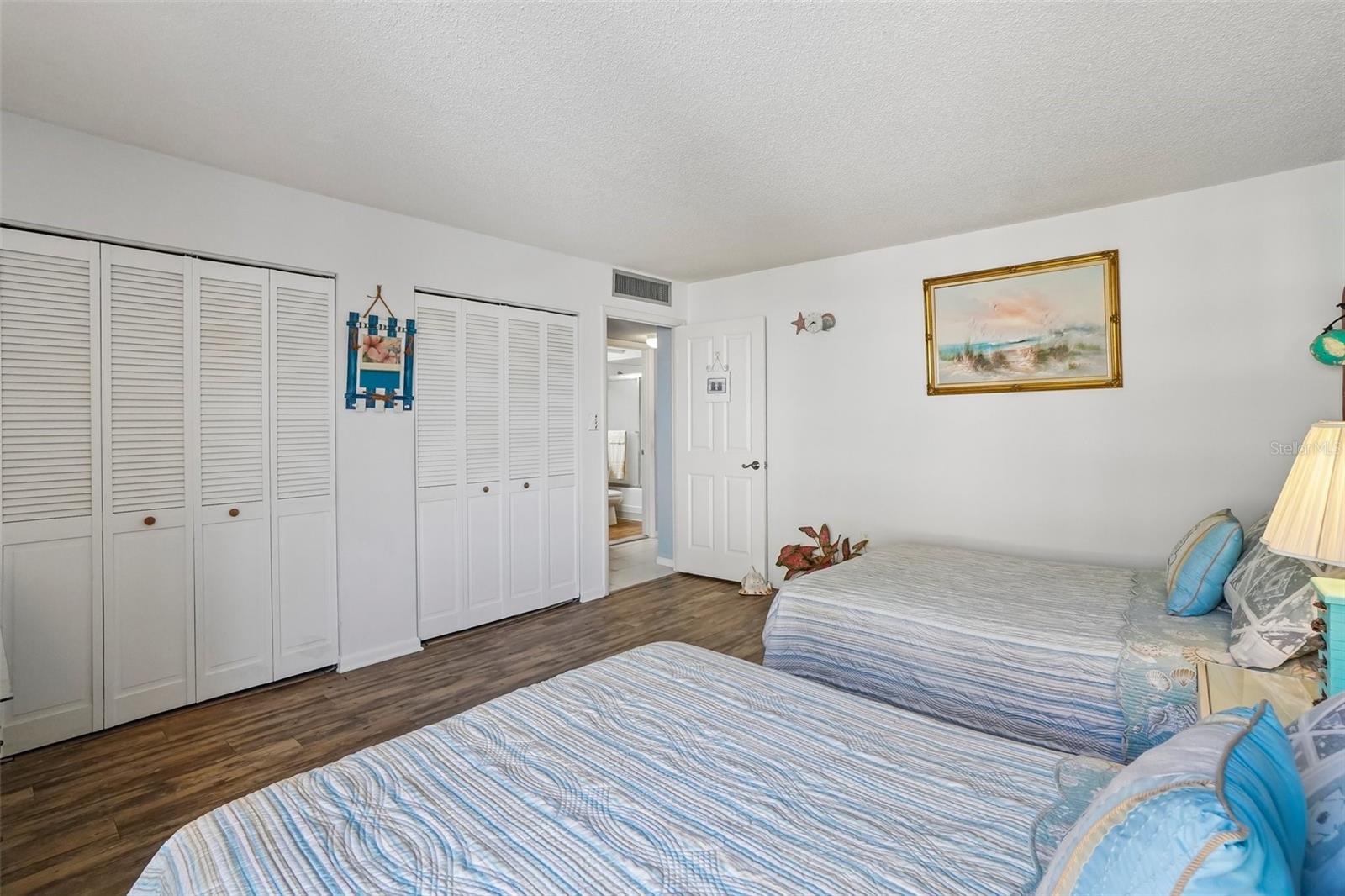 450 S GULFVIEW BLVD #605 — photo 23