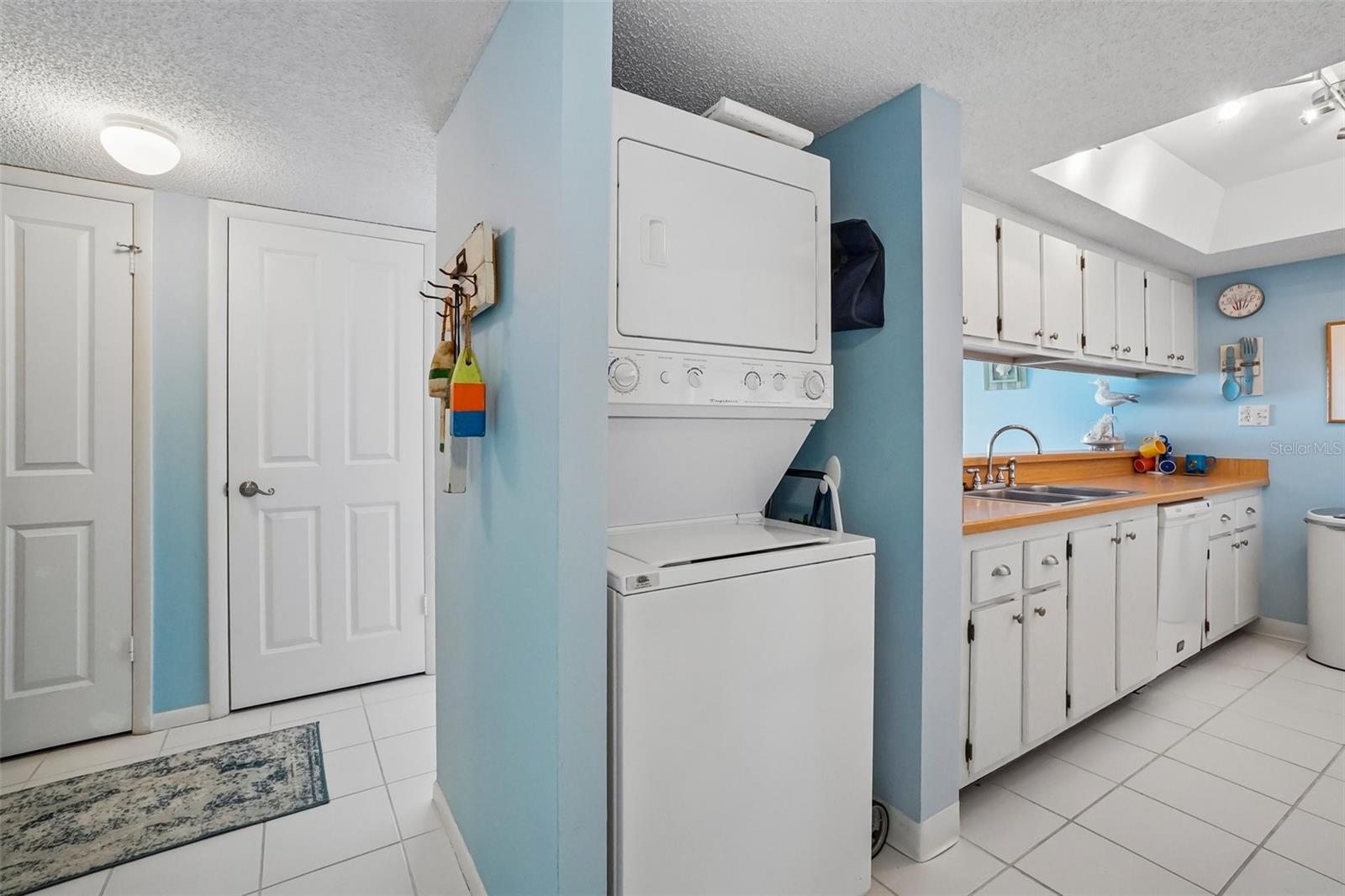 450 S GULFVIEW BLVD #605 — photo 15