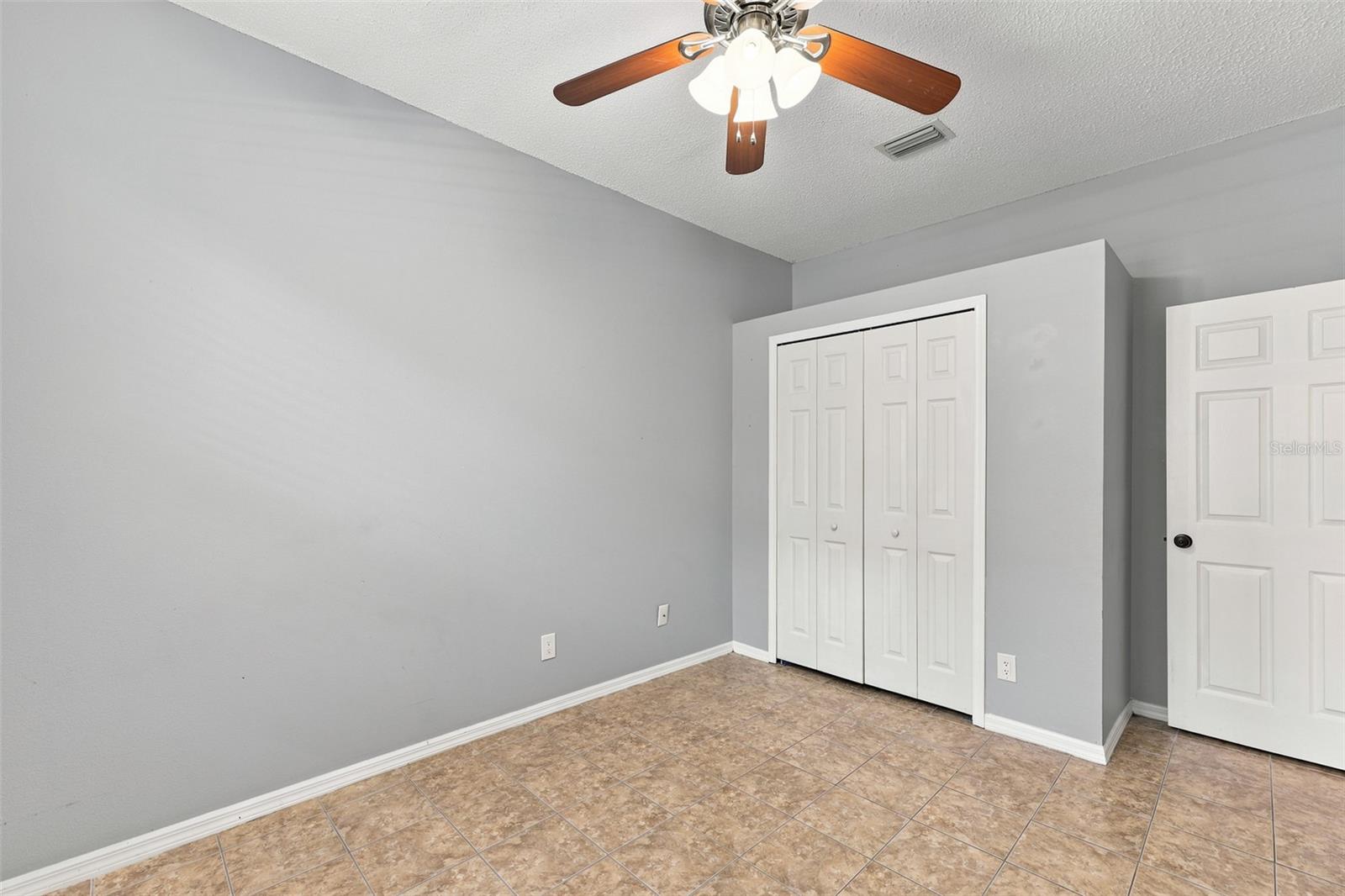 514 GREG ST — photo 23
