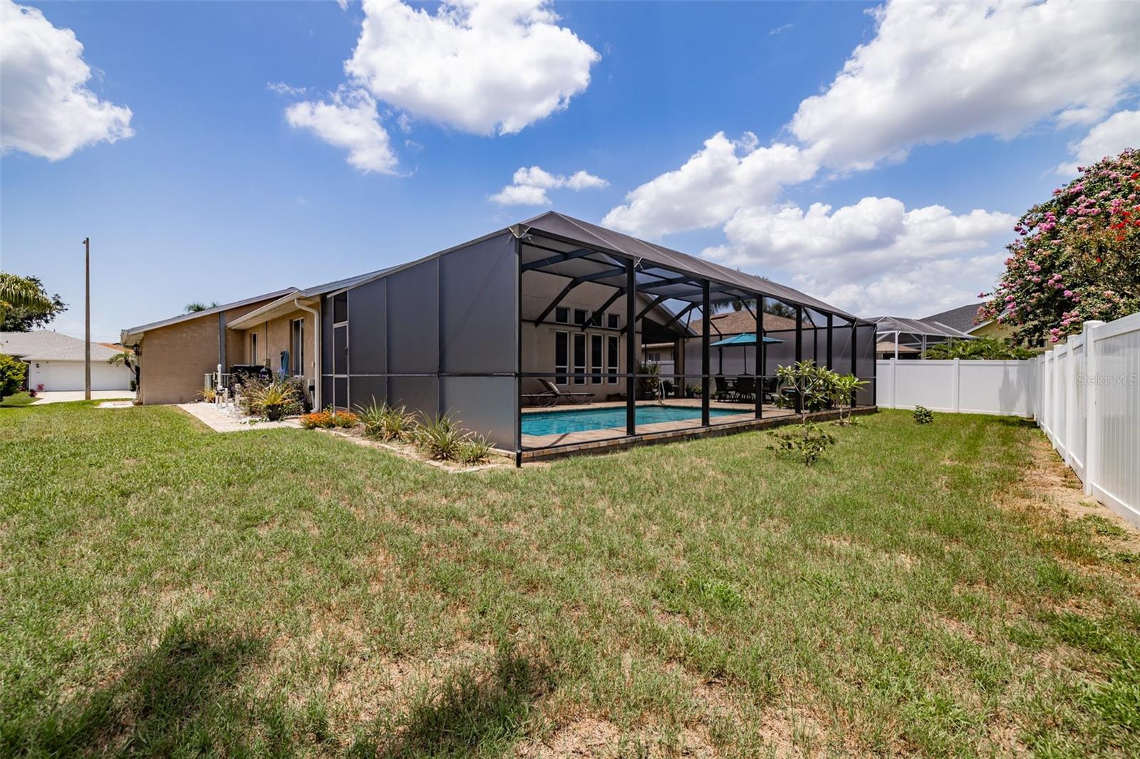 1617 VISTOSO LN — photo 37