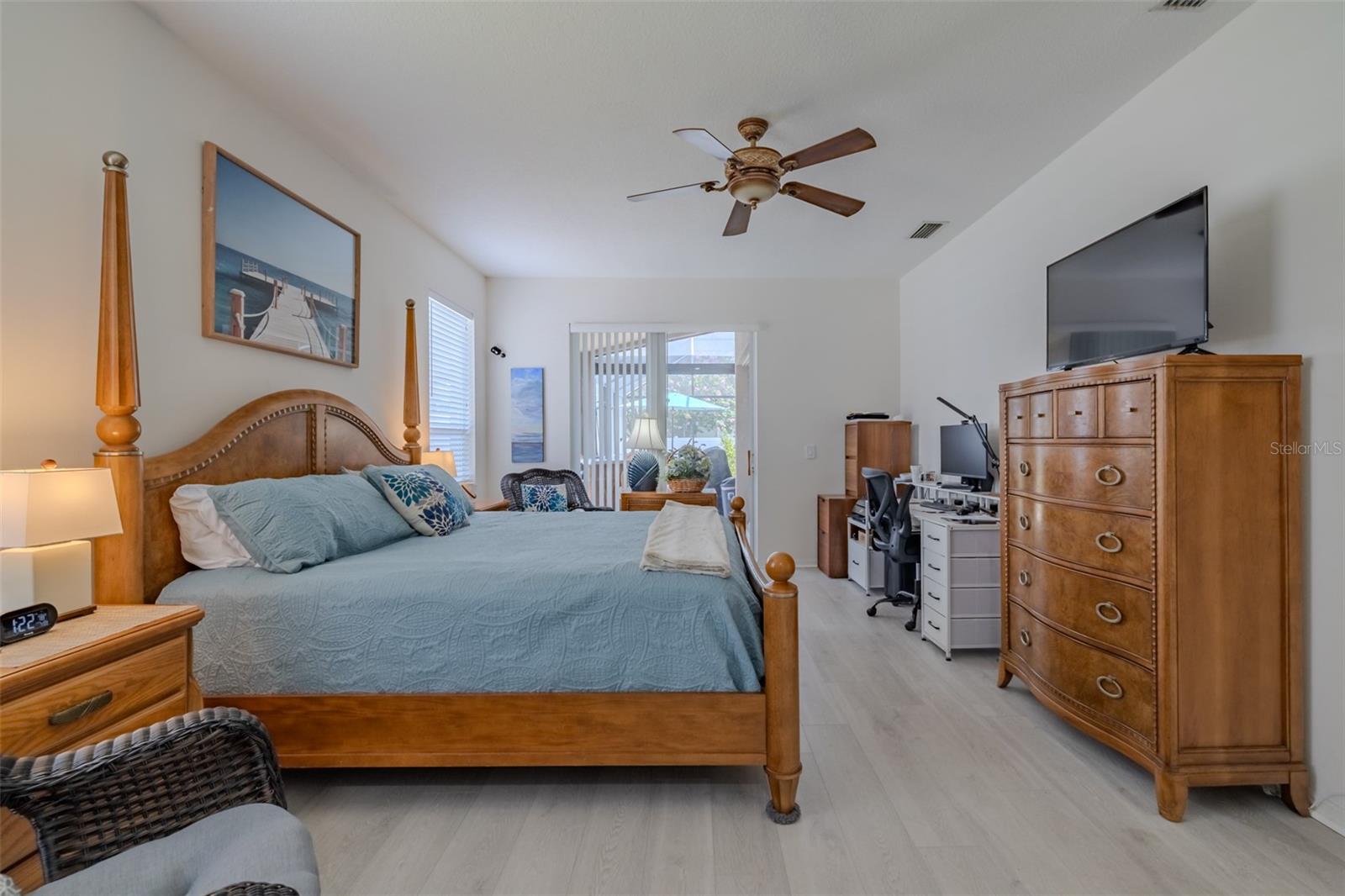 1617 VISTOSO LN — photo 25