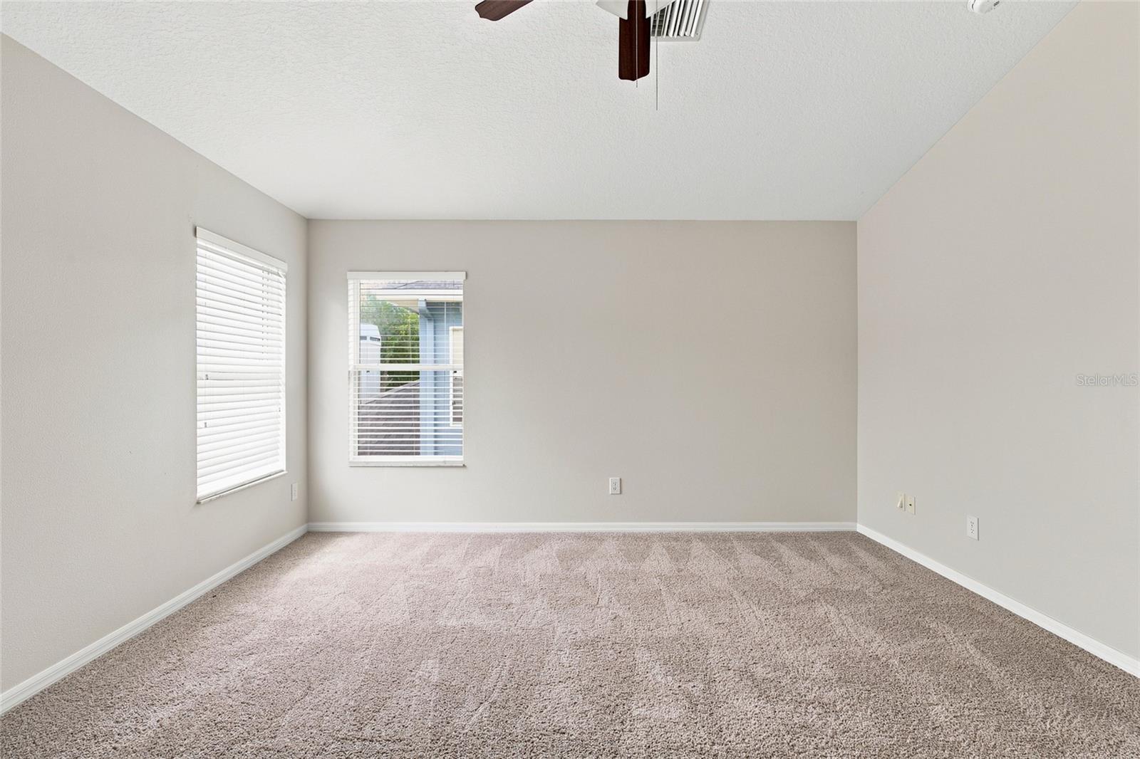 7806 GRASMERE DR — photo 26