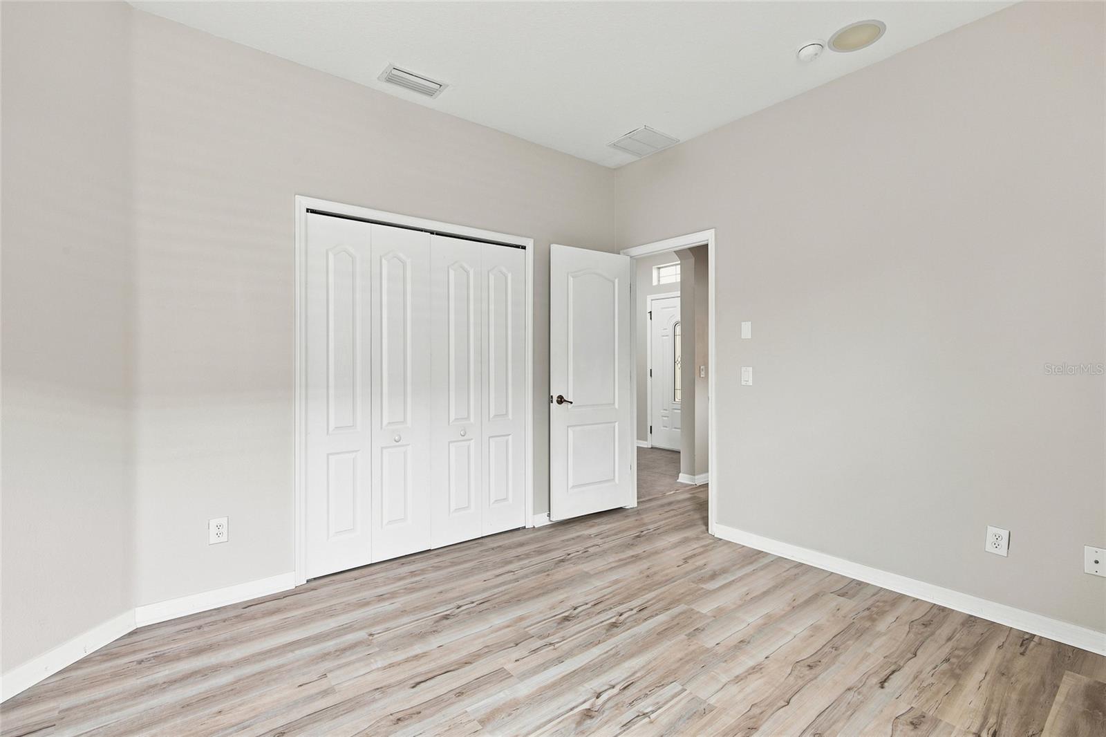 7806 GRASMERE DR — photo 20