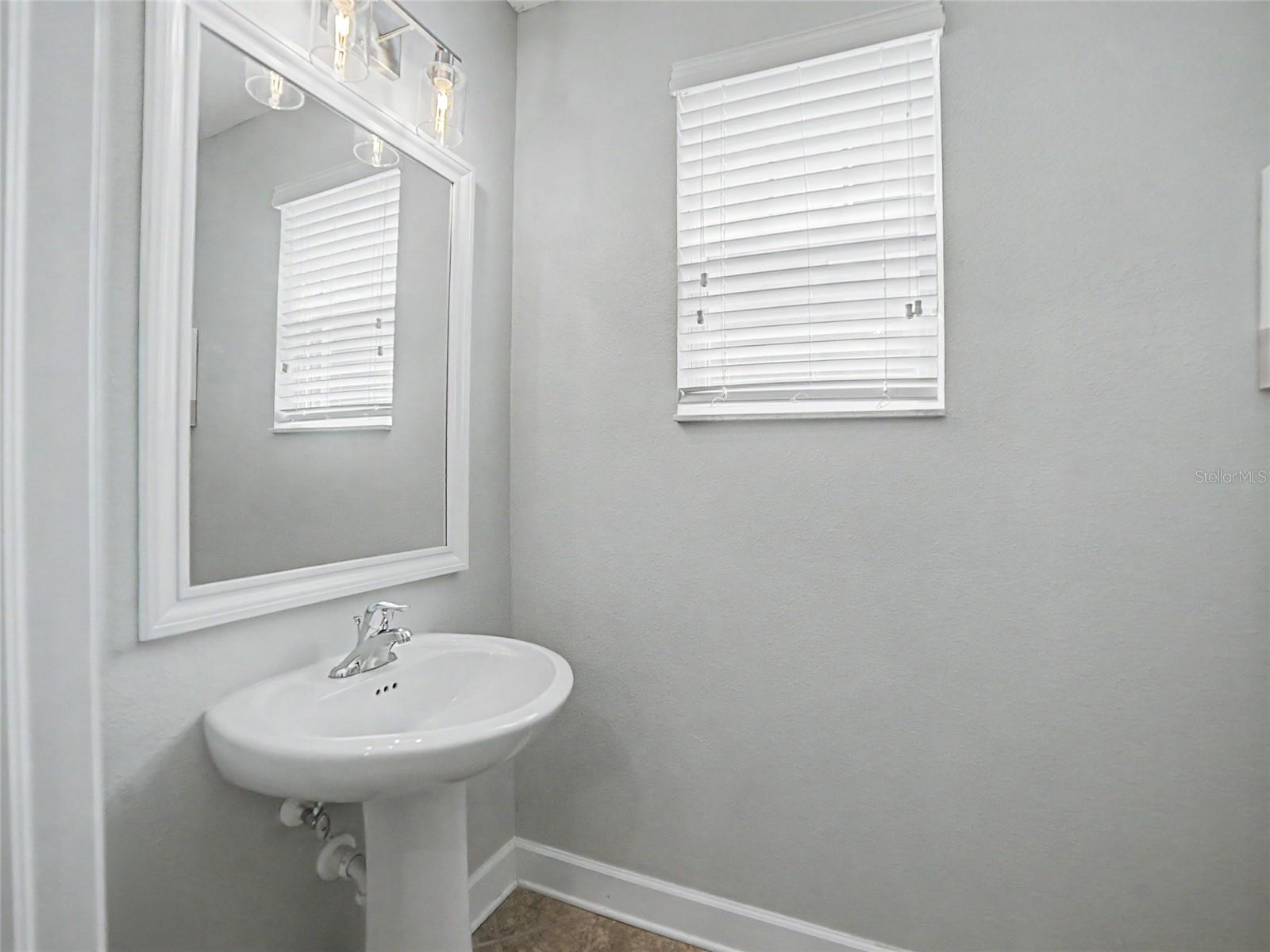 16910 DORMAN RD — photo 7