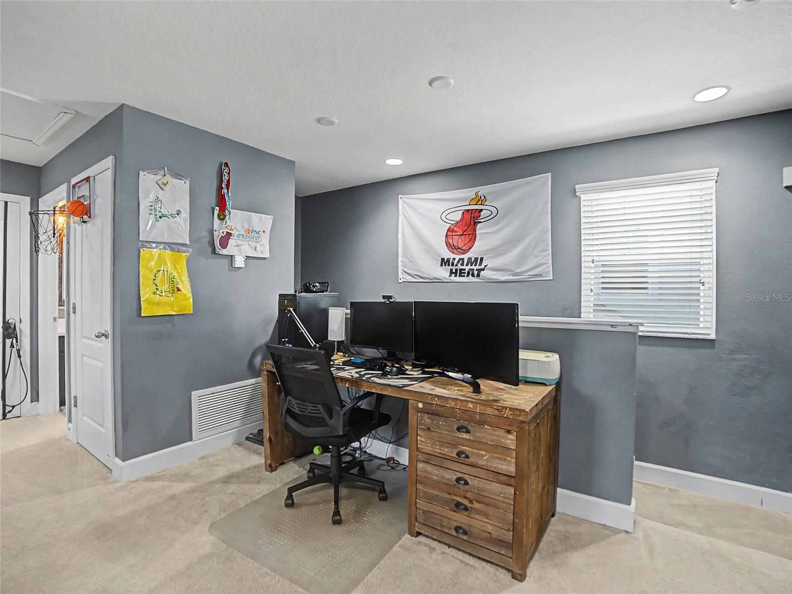 16910 DORMAN RD — photo 33