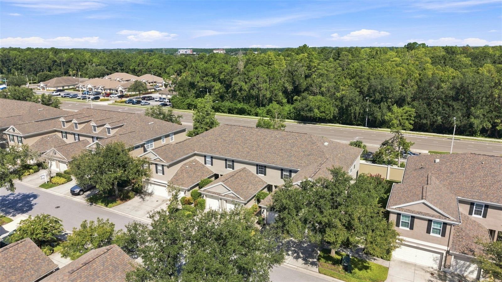 11220 WINDSOR PLACE CIR — photo 36