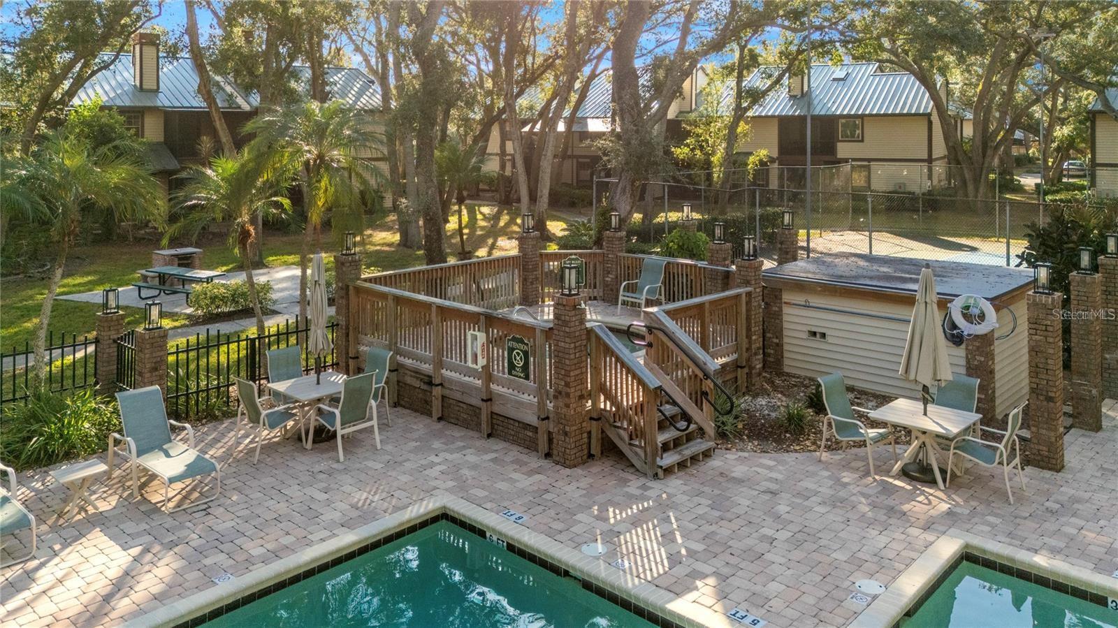 1491 MAHOGANY LN #1491 — photo 50