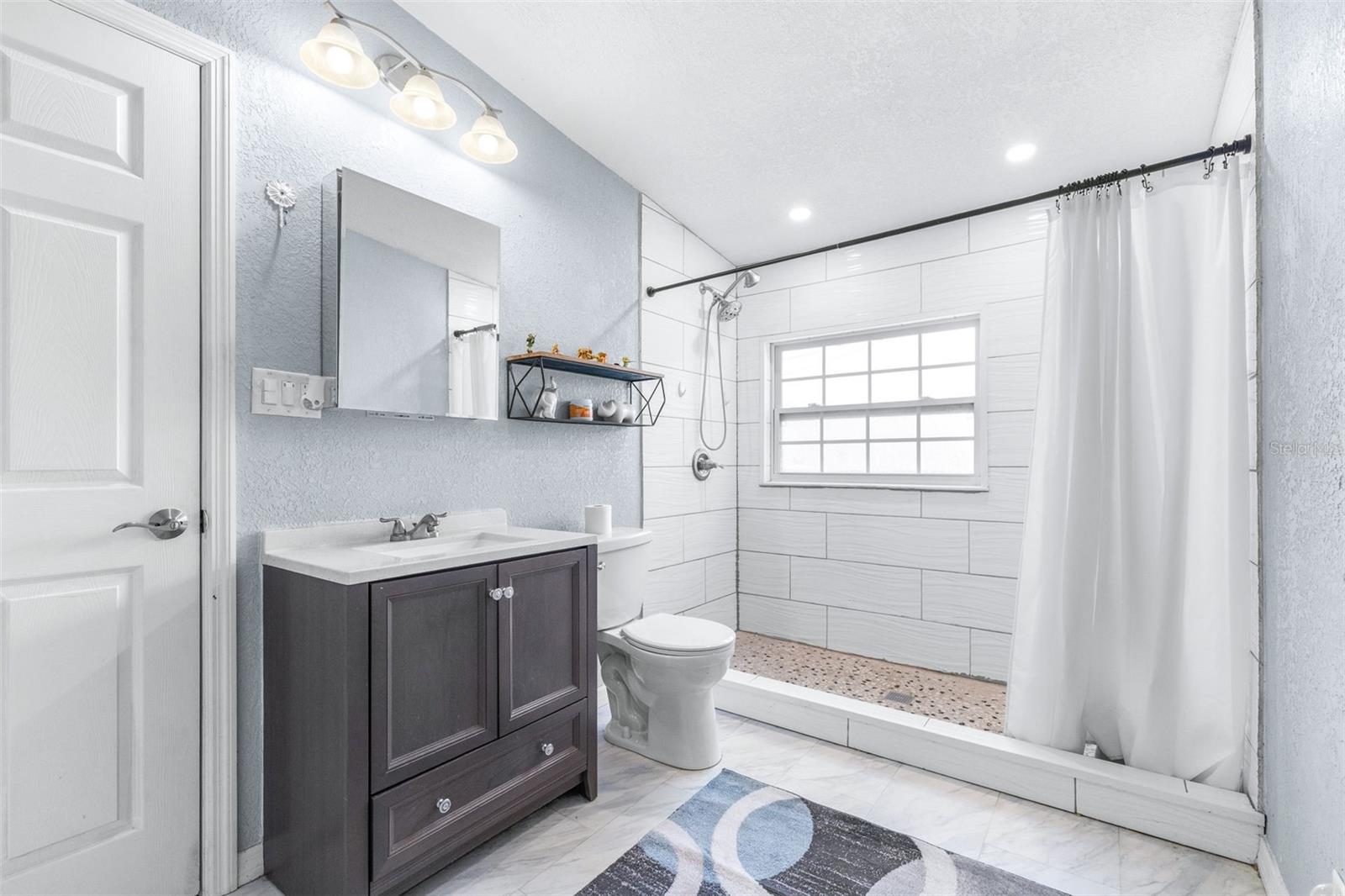 37237 NICOLE AVE — photo 13
