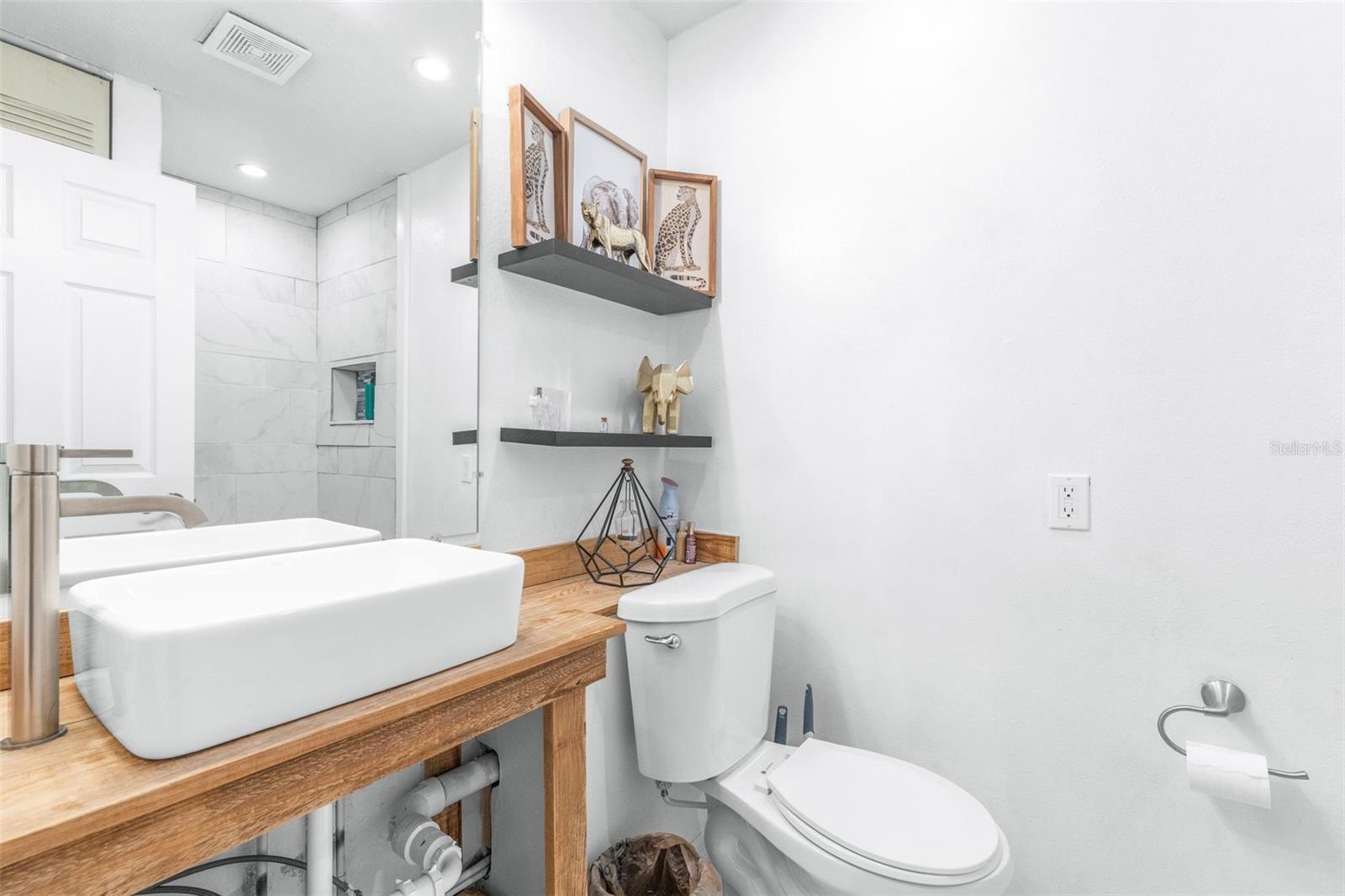 37237 NICOLE AVE — photo 11