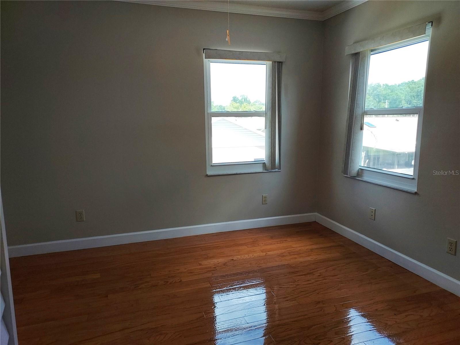 702 HYSSOP PL — photo 30