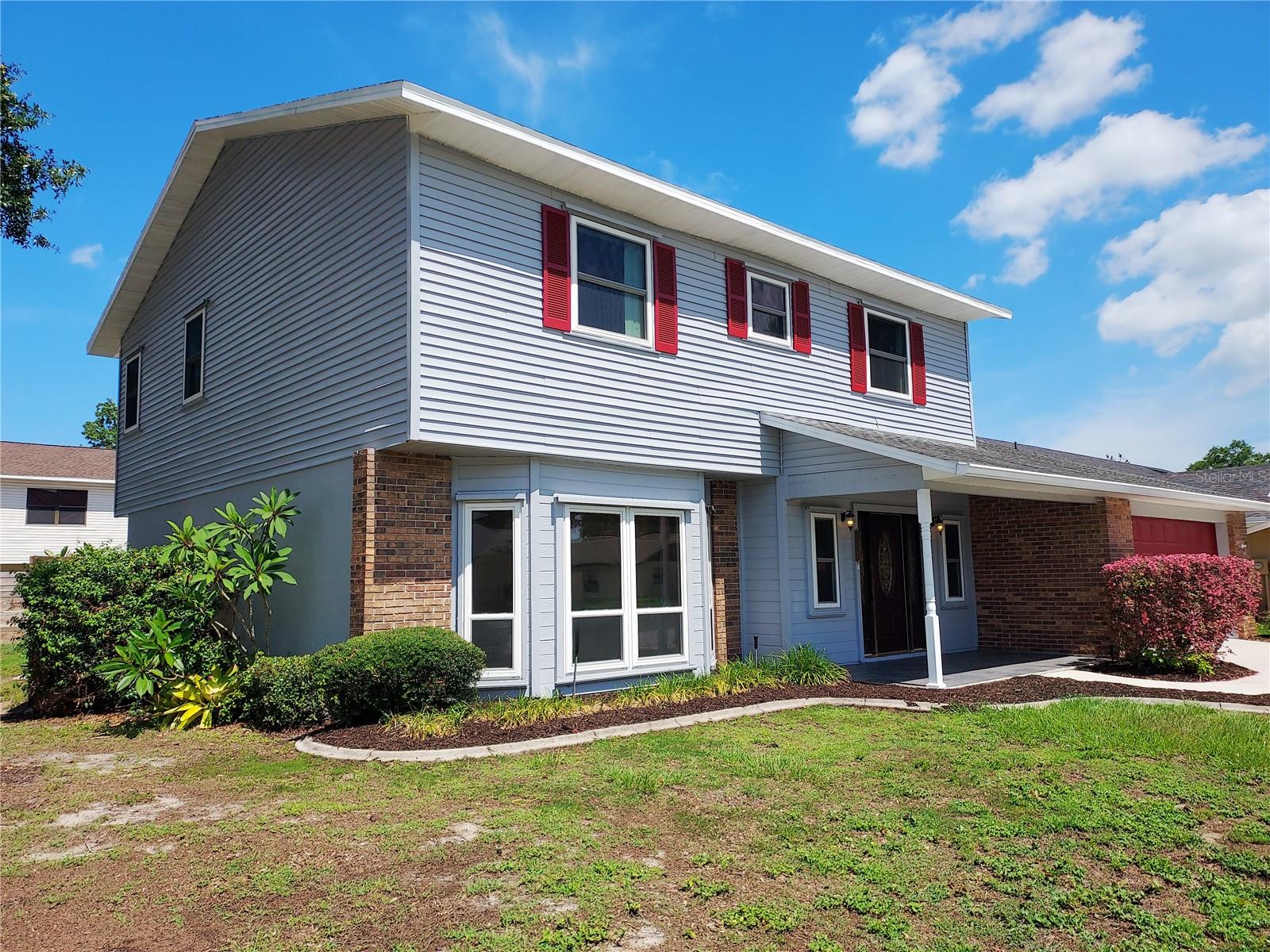 702 HYSSOP PL — photo 2