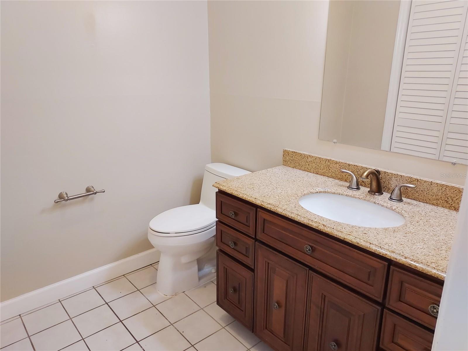 702 HYSSOP PL — photo 21