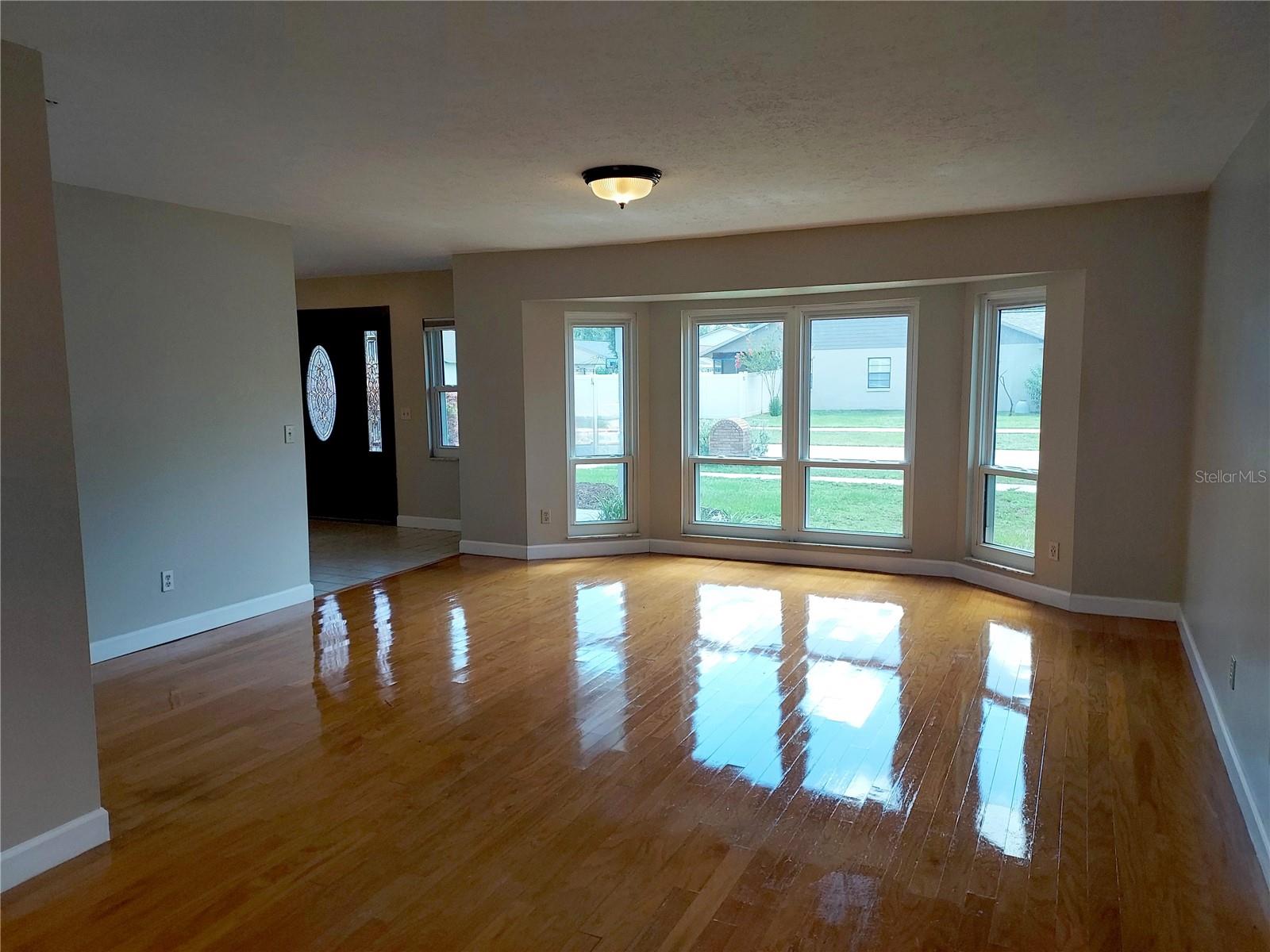 702 HYSSOP PL — photo 13
