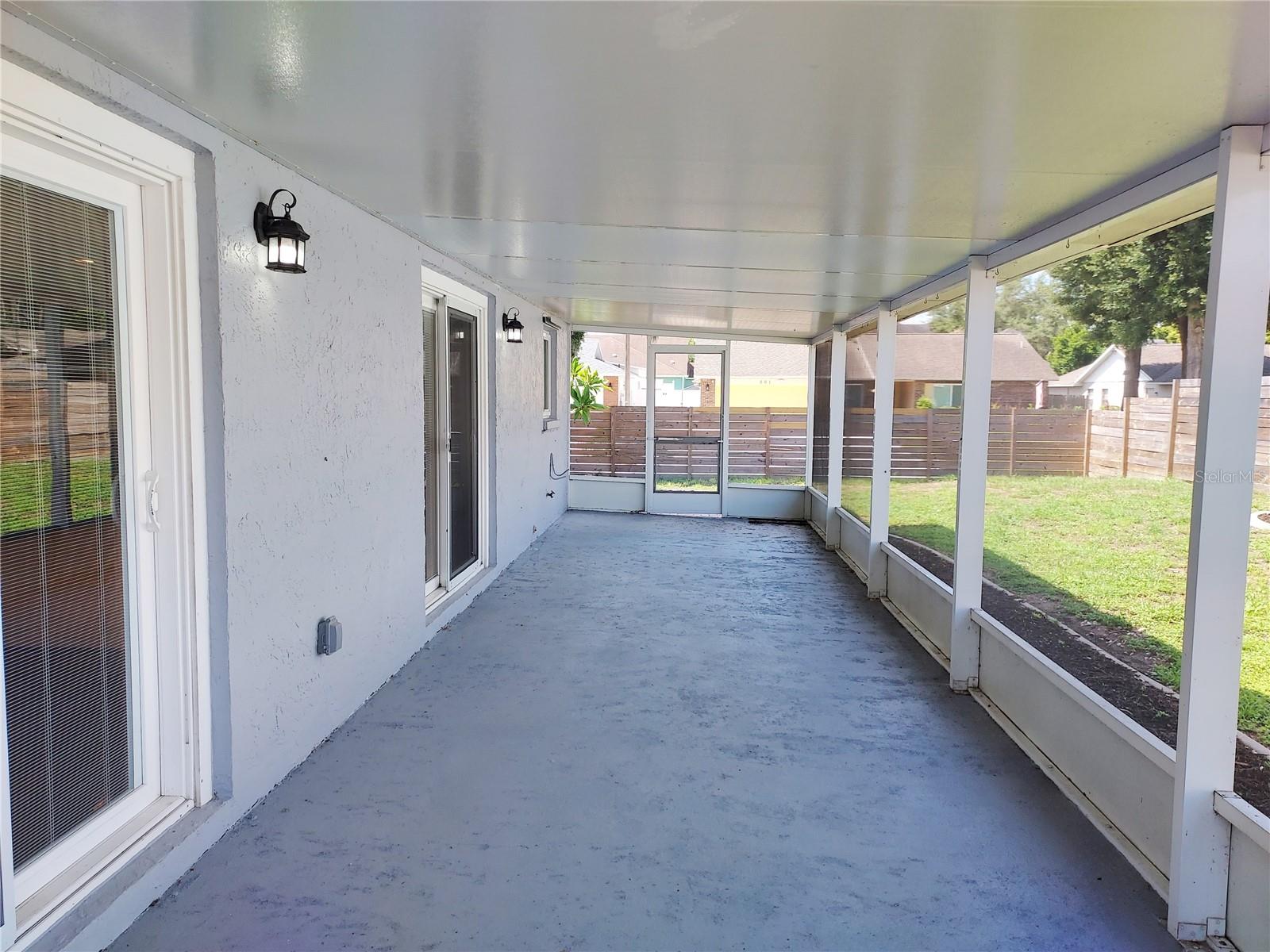 702 HYSSOP PL — photo 7