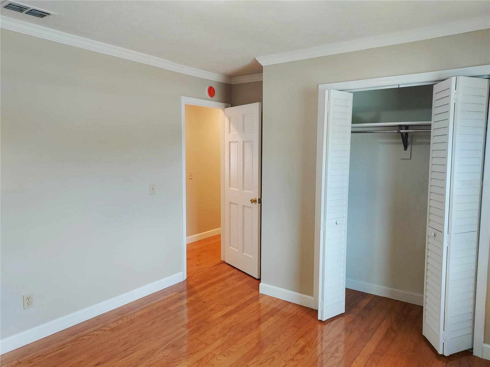 702 HYSSOP PL — photo 26