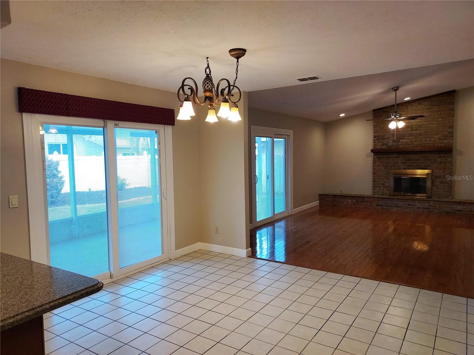 702 HYSSOP PL — photo 18