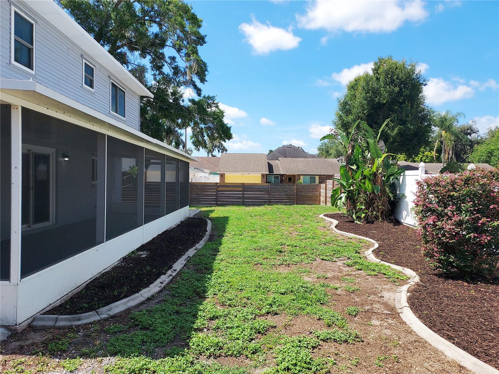 702 HYSSOP PL — photo 6