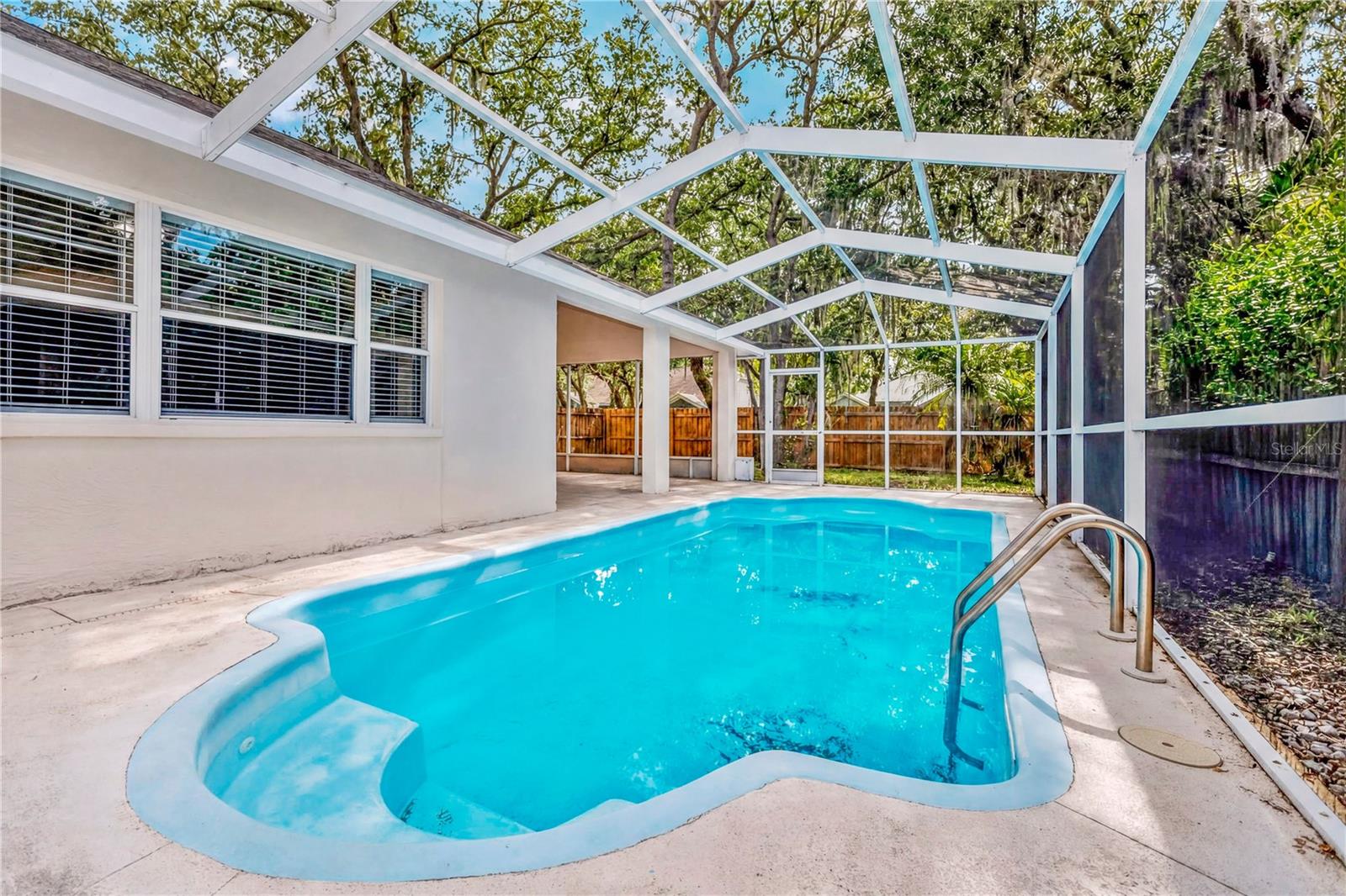 2302 LYNCREST CT — photo 17