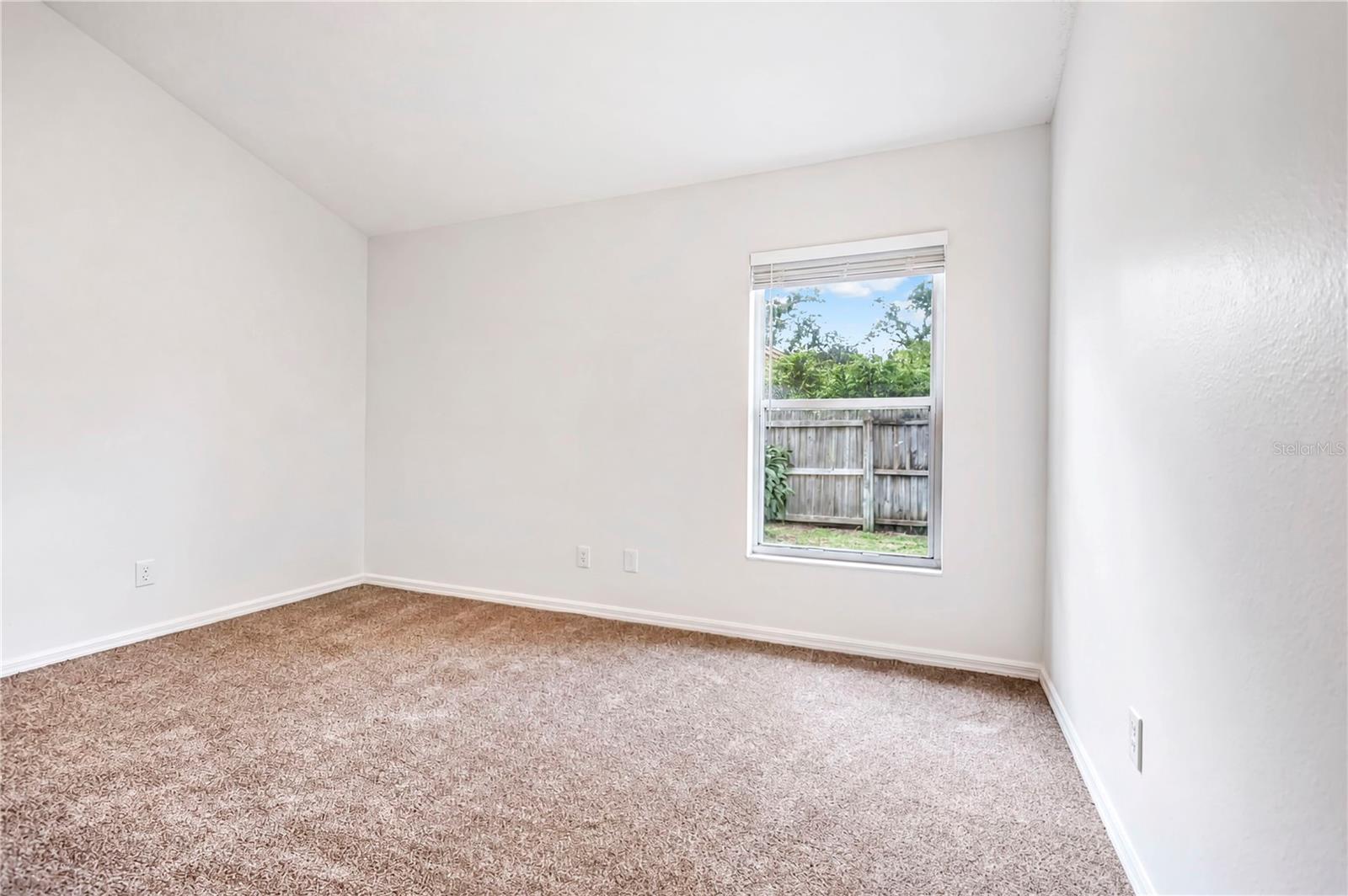 2302 LYNCREST CT — photo 11