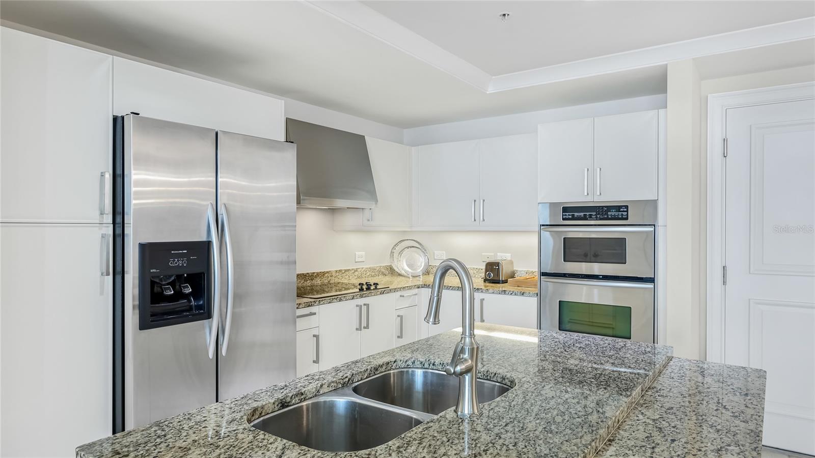 1350 MAIN ST #1503 — photo 11