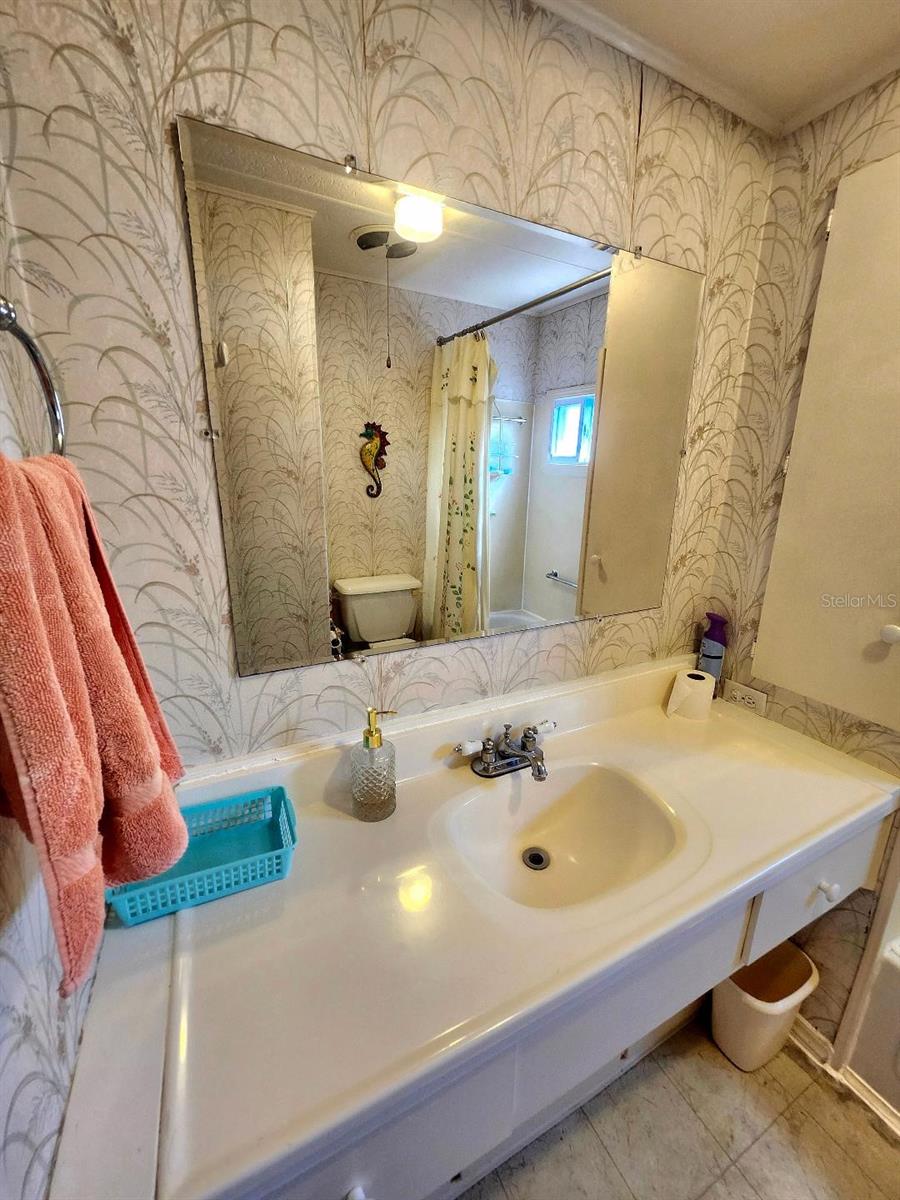 1715 ILLINOIS AVE — photo 34