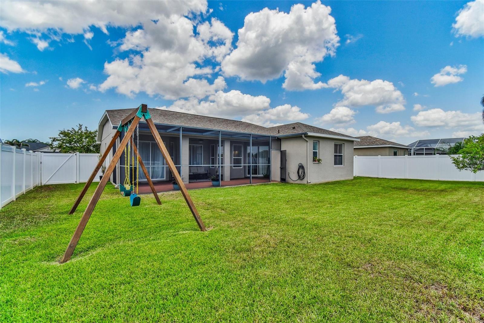 8706 LINEBROOK DR — photo 34