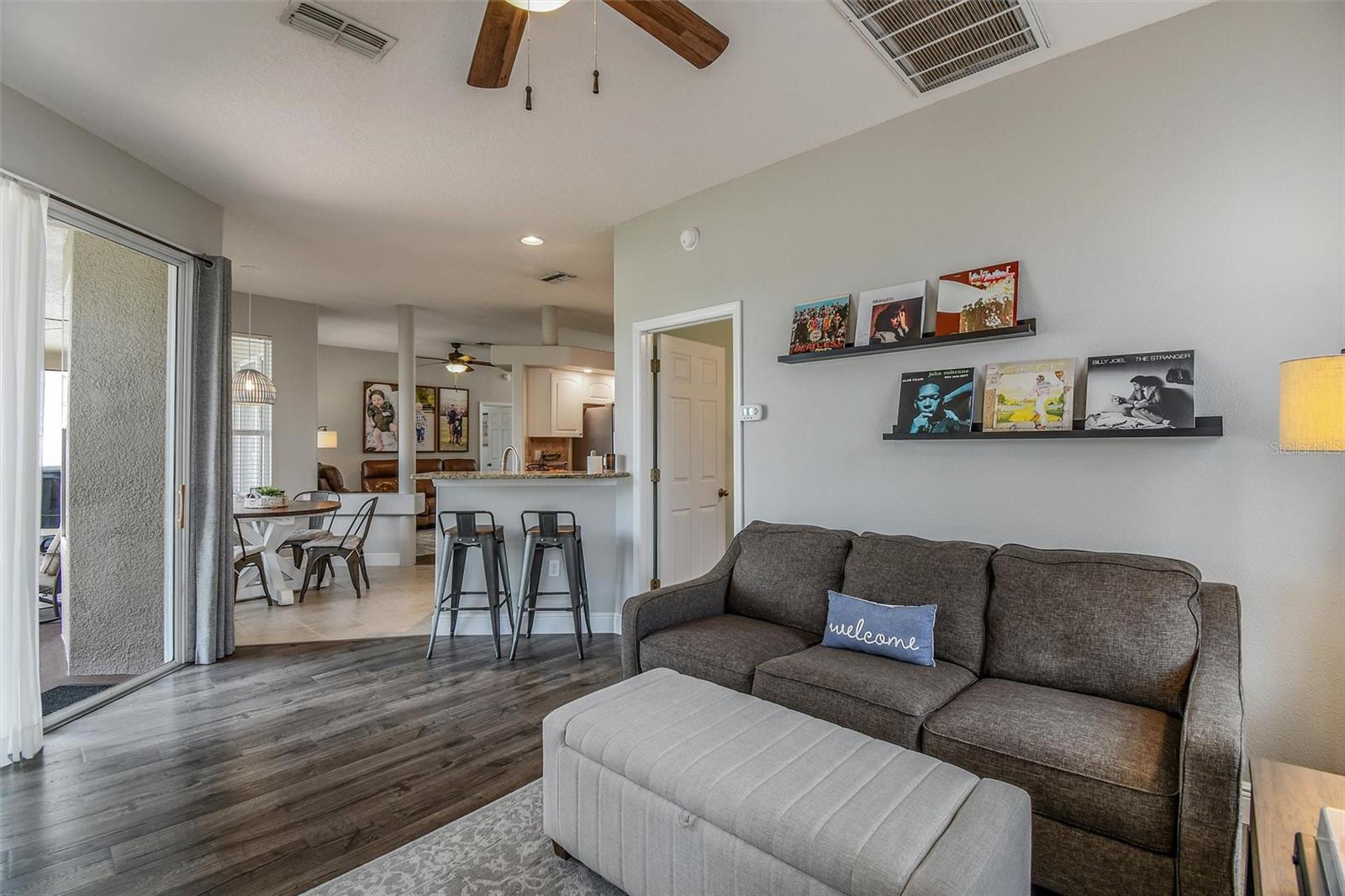 8706 LINEBROOK DR — photo 6