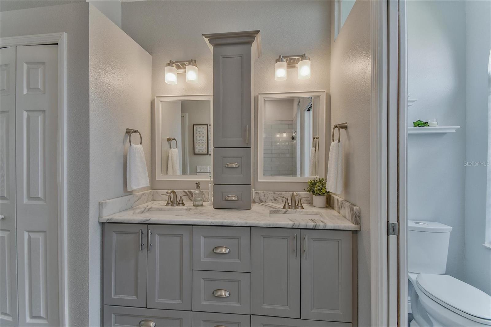 8706 LINEBROOK DR — photo 20