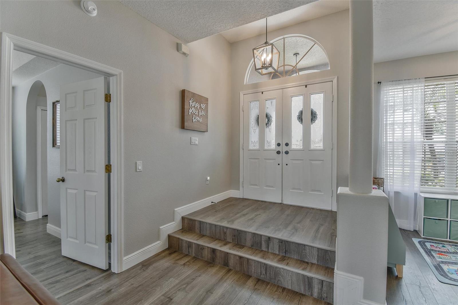 8706 LINEBROOK DR — photo 8