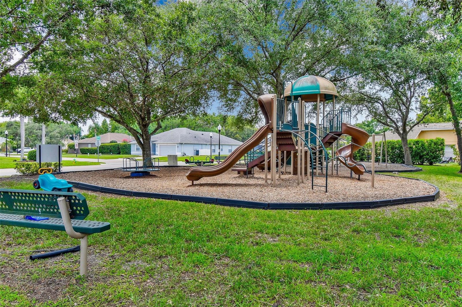 8706 LINEBROOK DR — photo 41