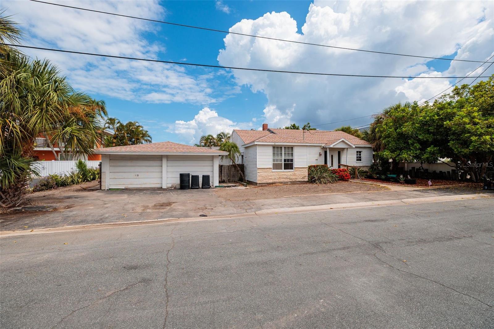 216 PUNTA VISTA DR — photo 11