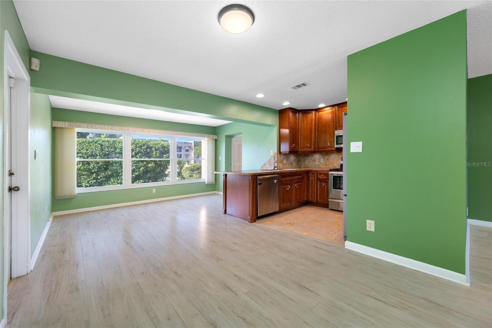 8440 BRENTWOOD RD #8440 — photo 2