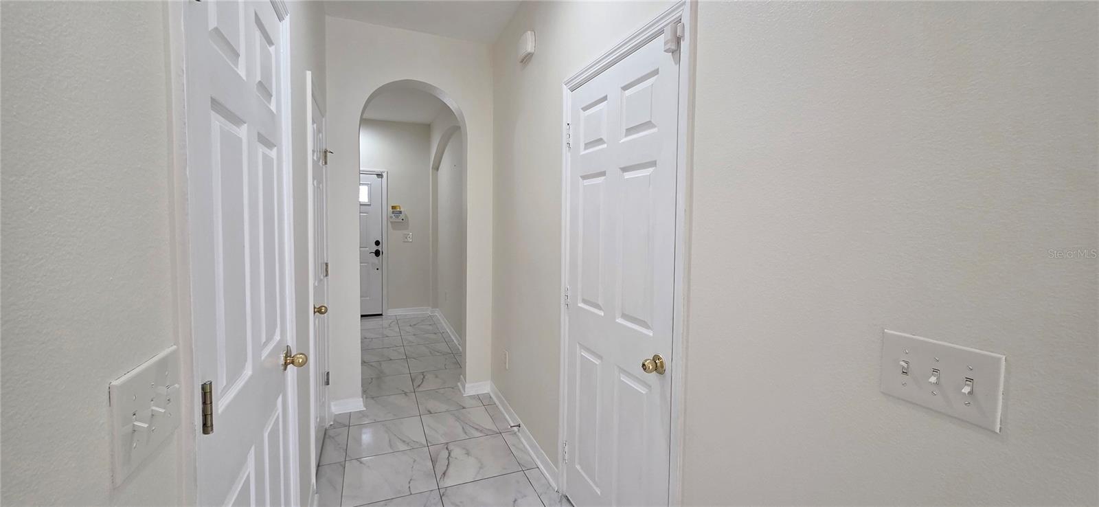 2027 STRATHMILL DR — photo 8