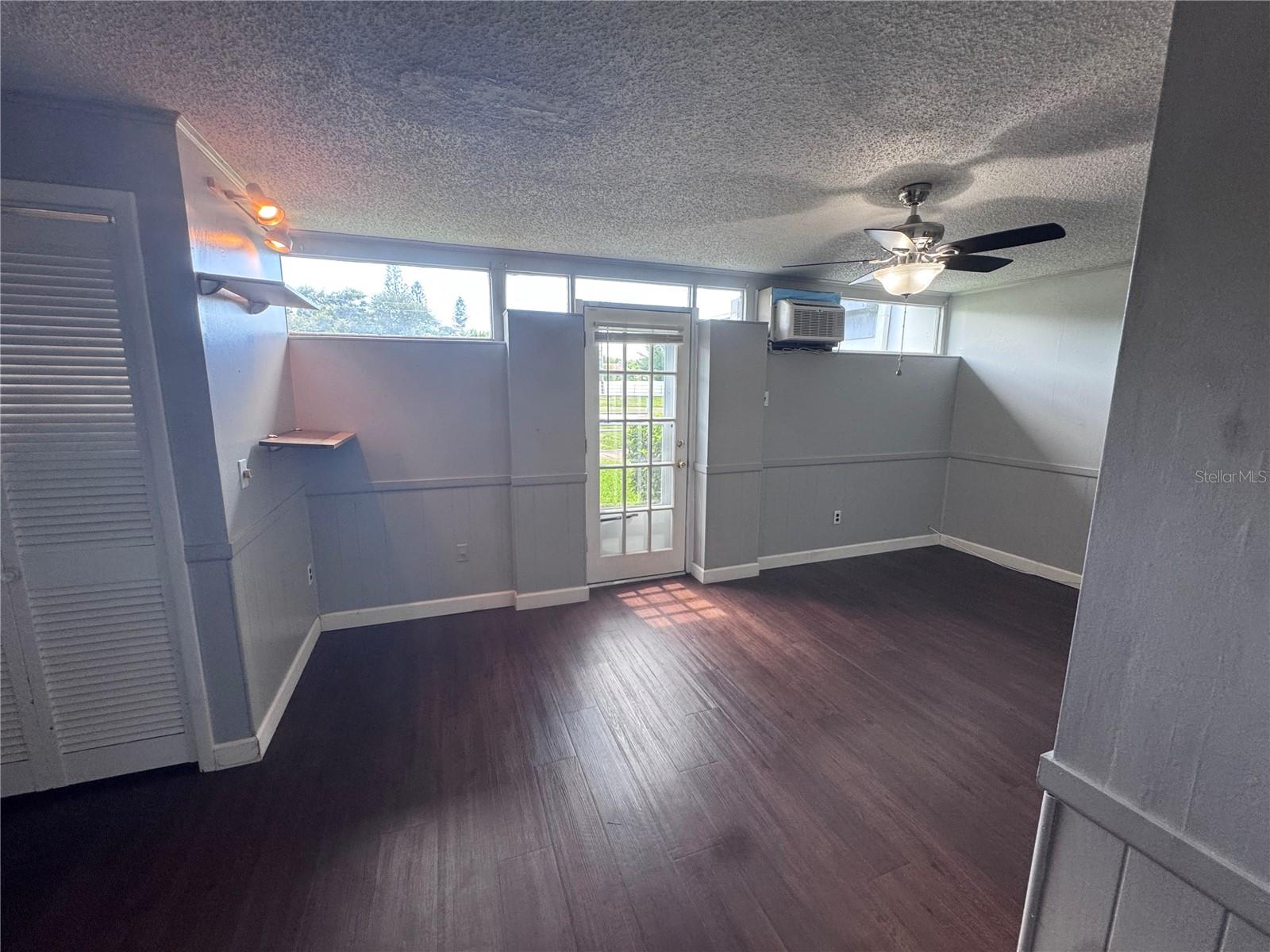 1201 N MCMULLEN BOOTH RD — photo 25