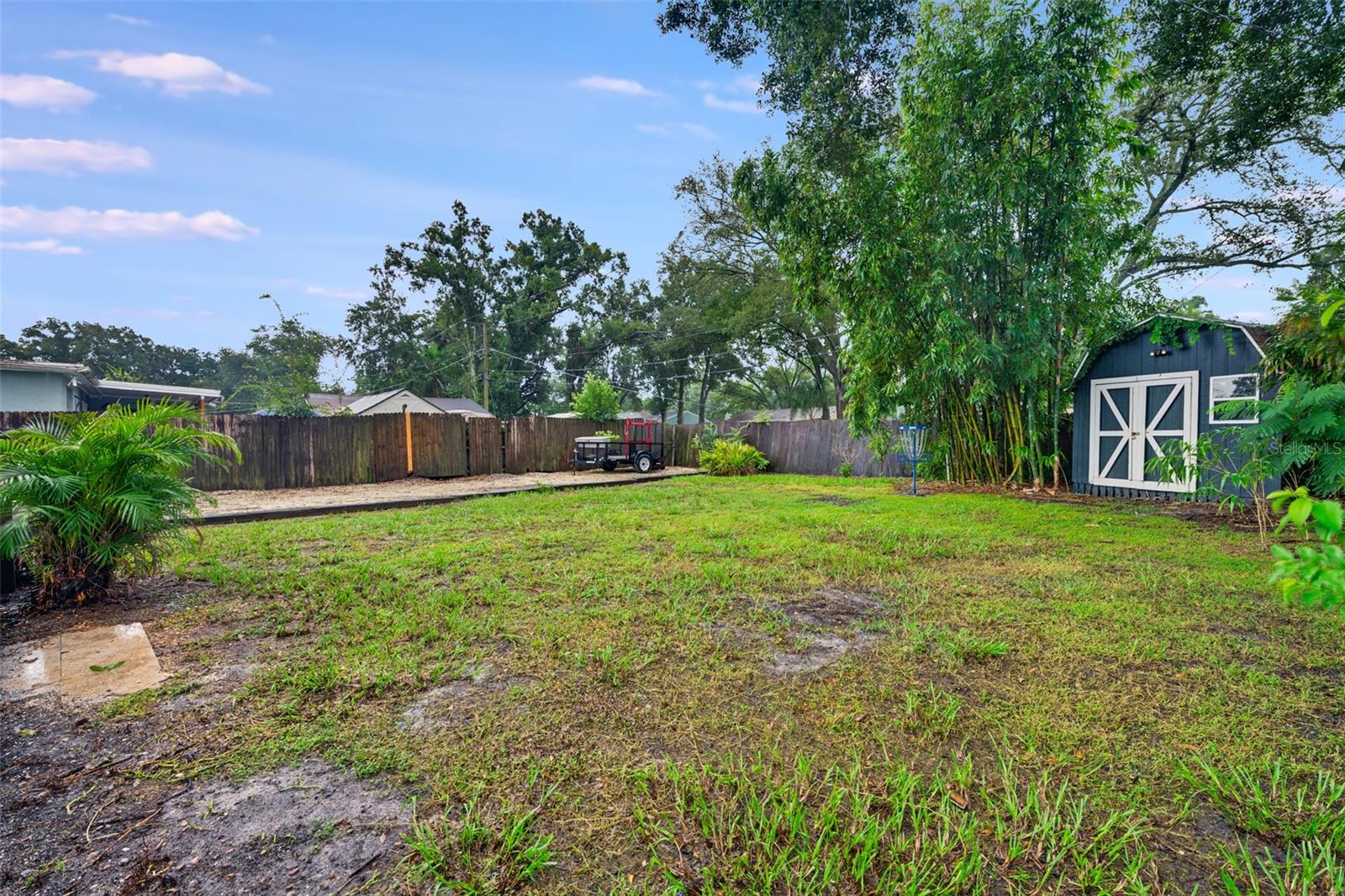 1010 W BERRY AVE — photo 30