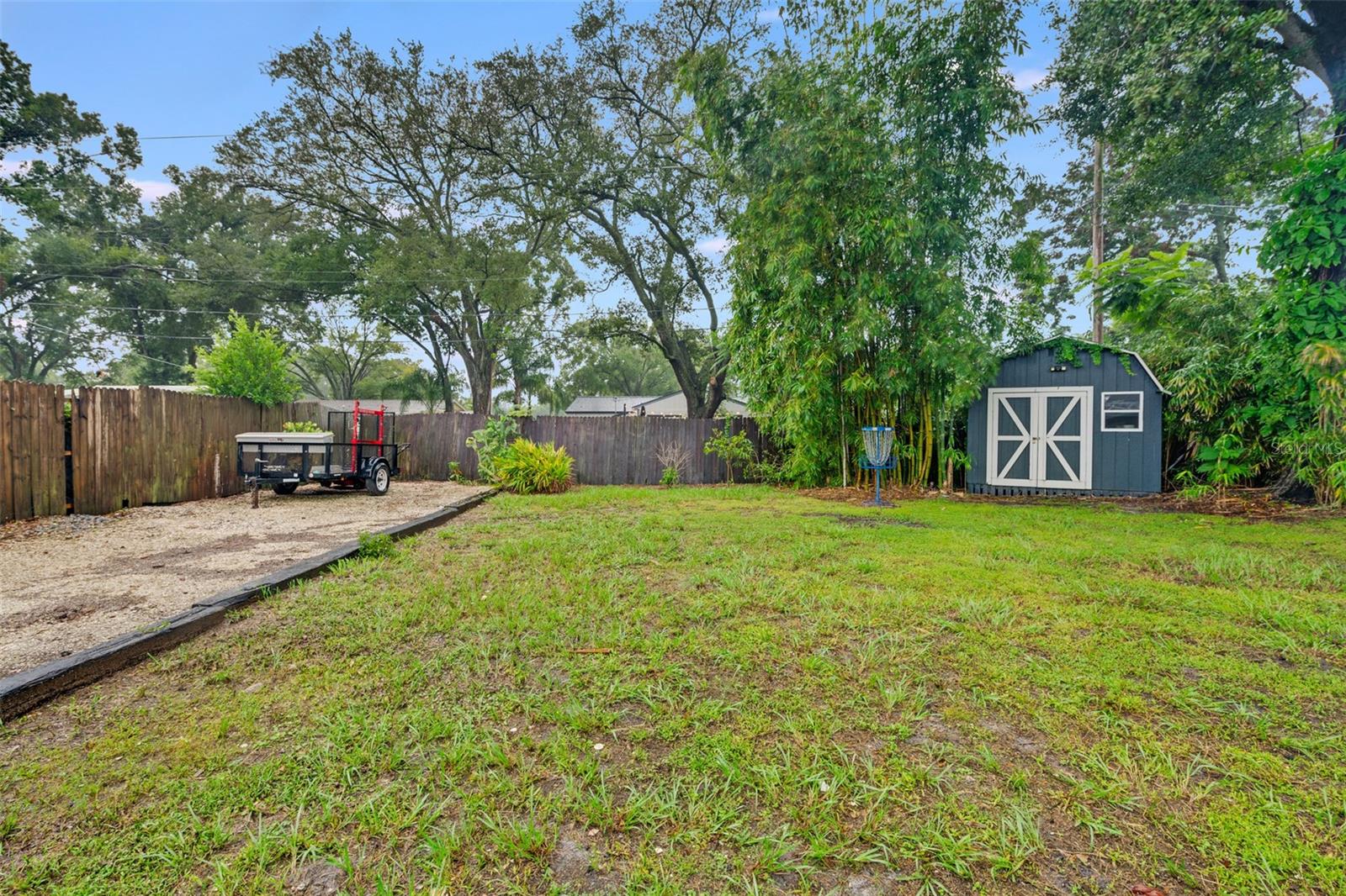1010 W BERRY AVE — photo 28