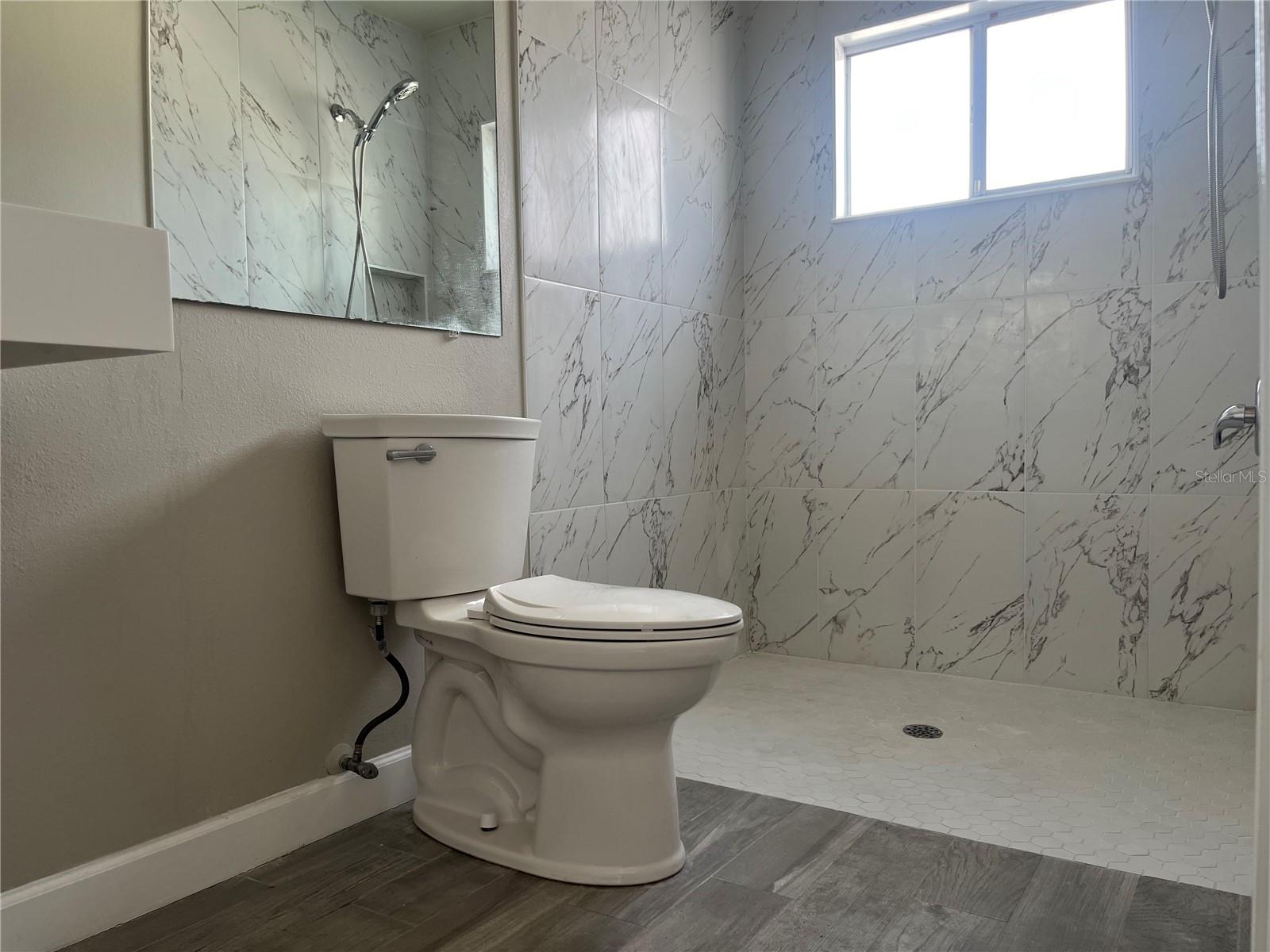 2930 SHANNON CIR — photo 14