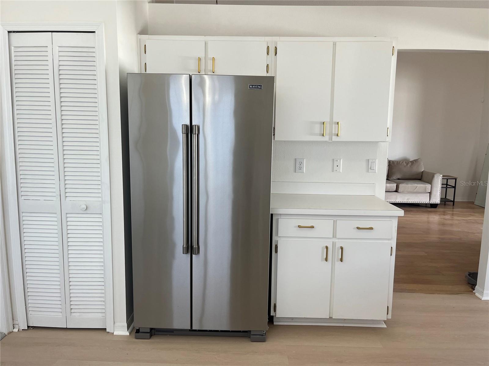 2930 SHANNON CIR — photo 8