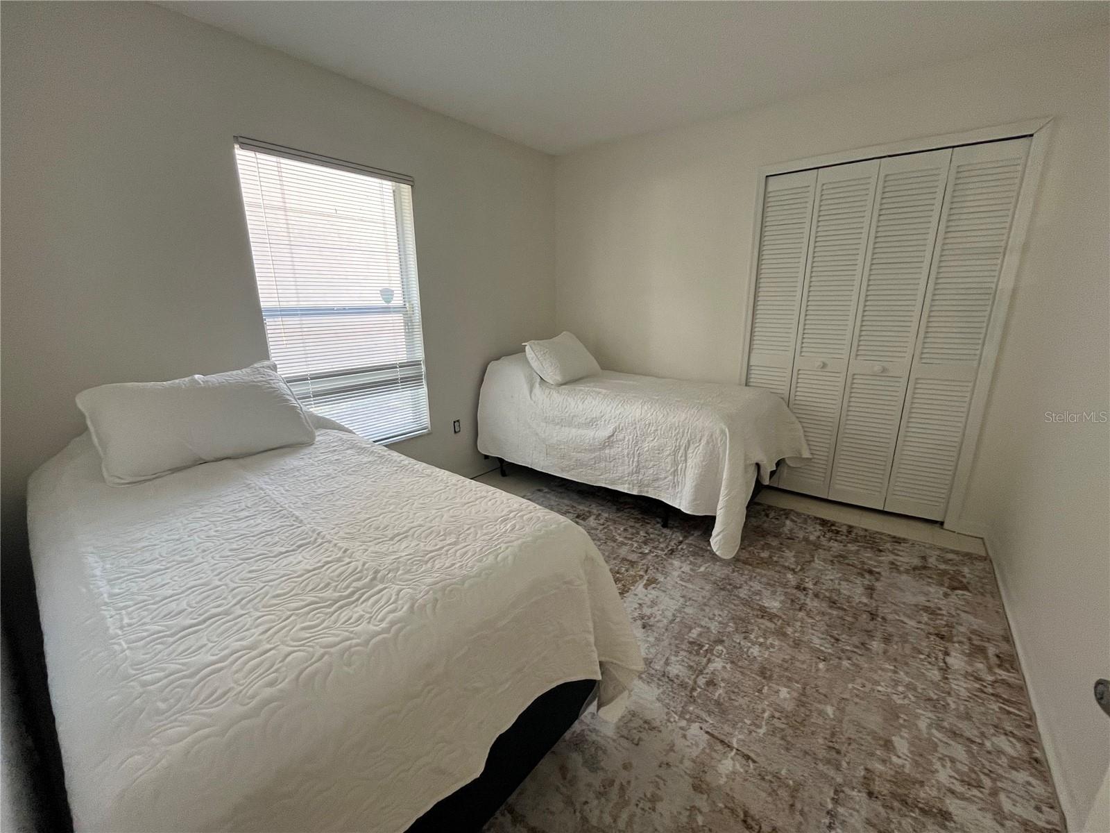 2930 SHANNON CIR — photo 12