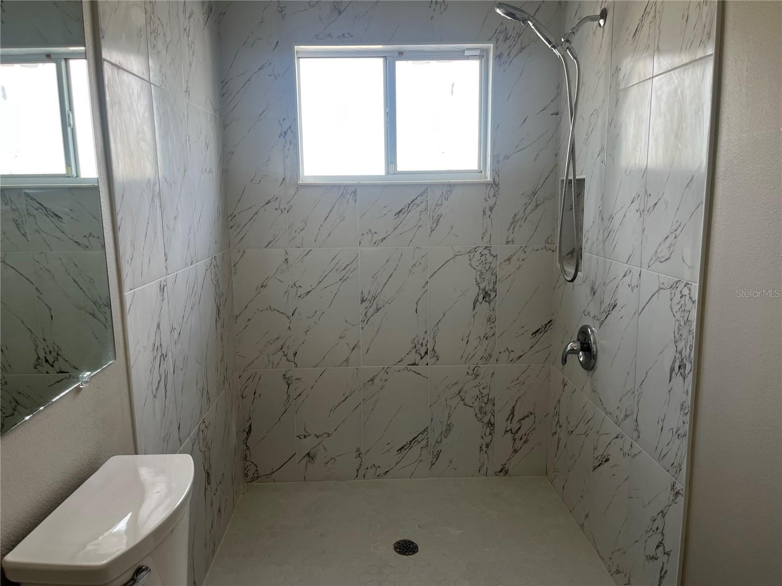 2930 SHANNON CIR — photo 13