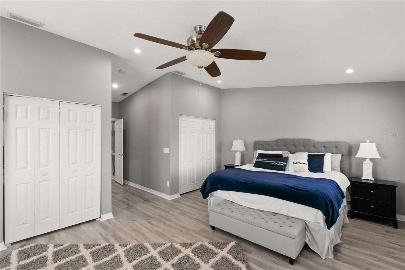 2376 HANOVER DR — photo 21