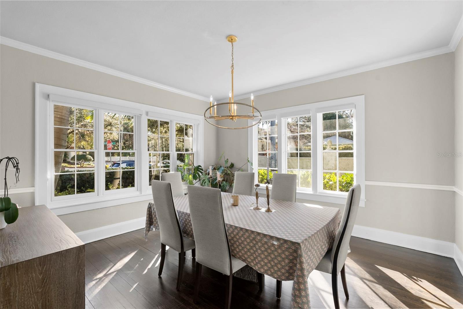 2943 W BAYSHORE CT — photo 11