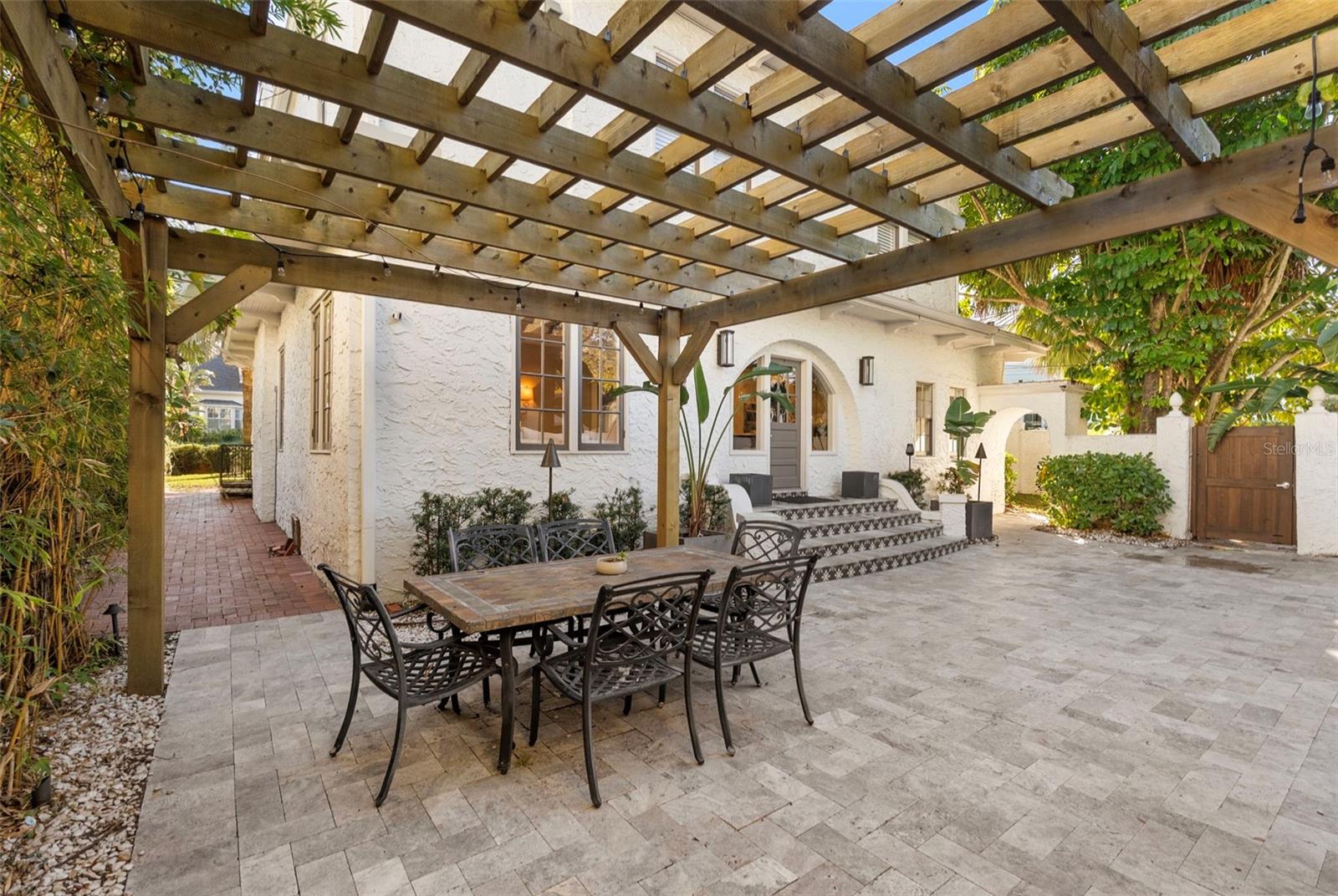 2943 W BAYSHORE CT — photo 43