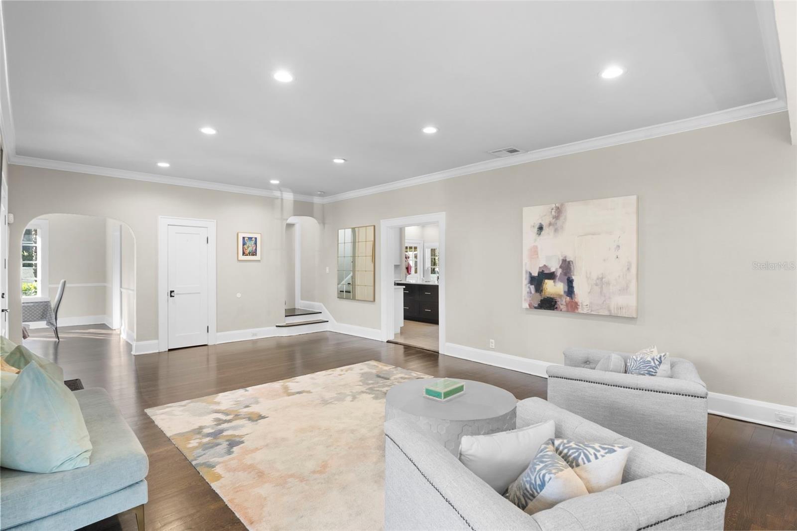 2943 W BAYSHORE CT — photo 10