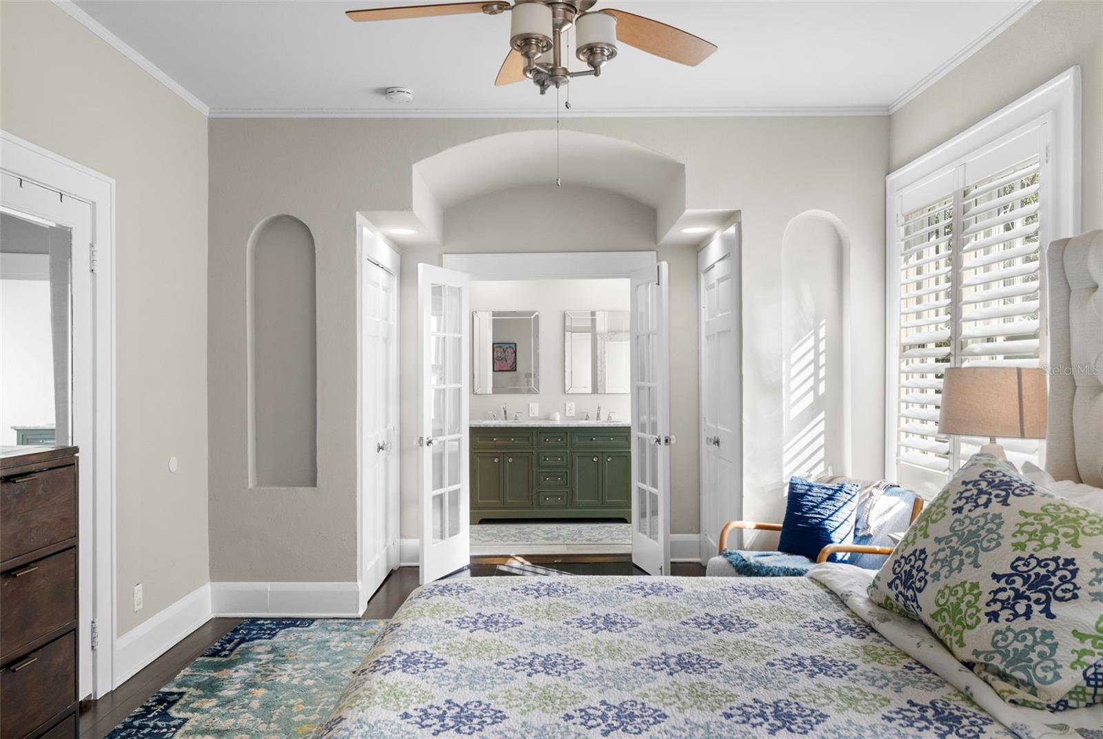 2943 W BAYSHORE CT — photo 29