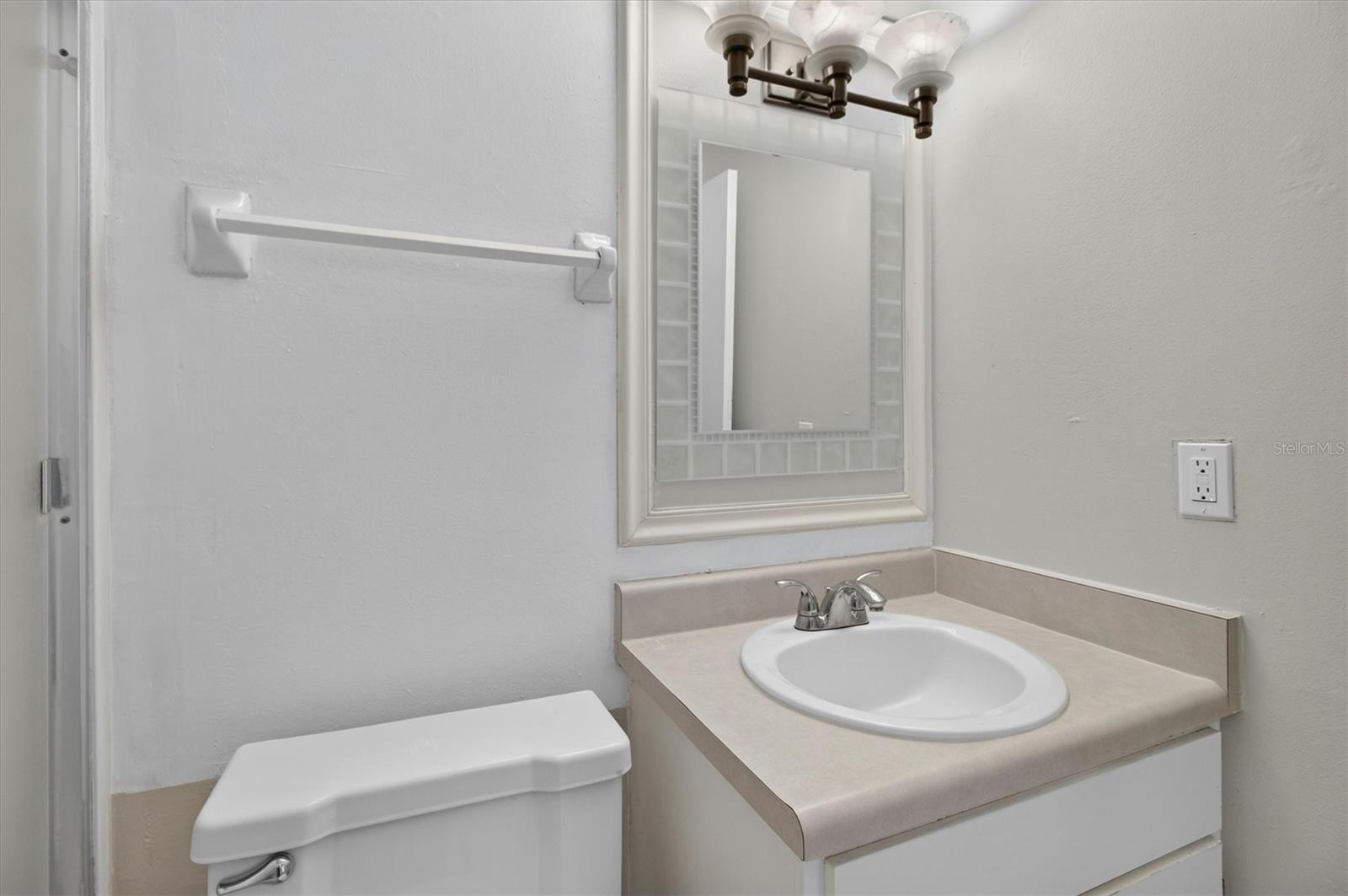 8522 10TH ST N #D — photo 20