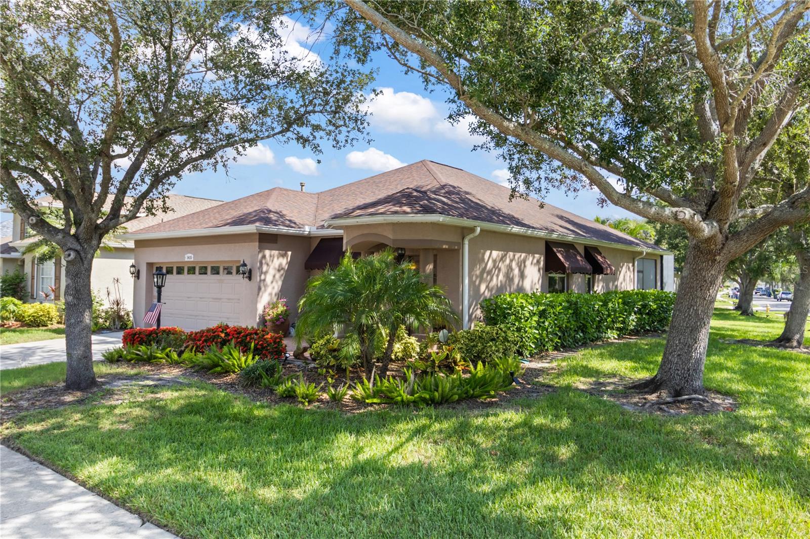 1415 MILLBROOK CIR — photo 35