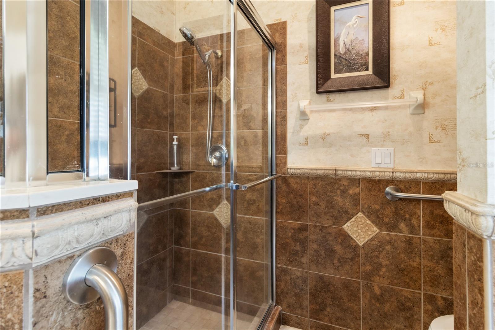 1415 MILLBROOK CIR — photo 21